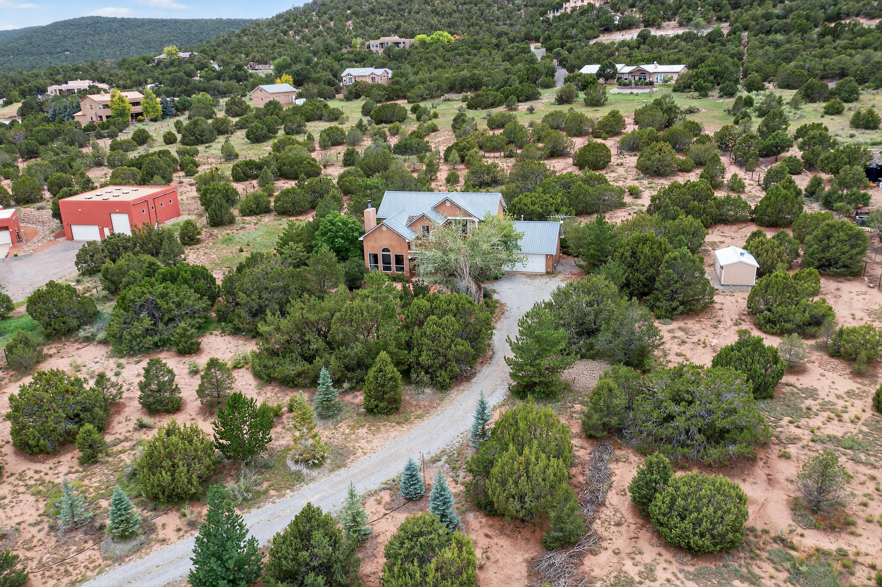 55 WESTERN SADDLE Drive