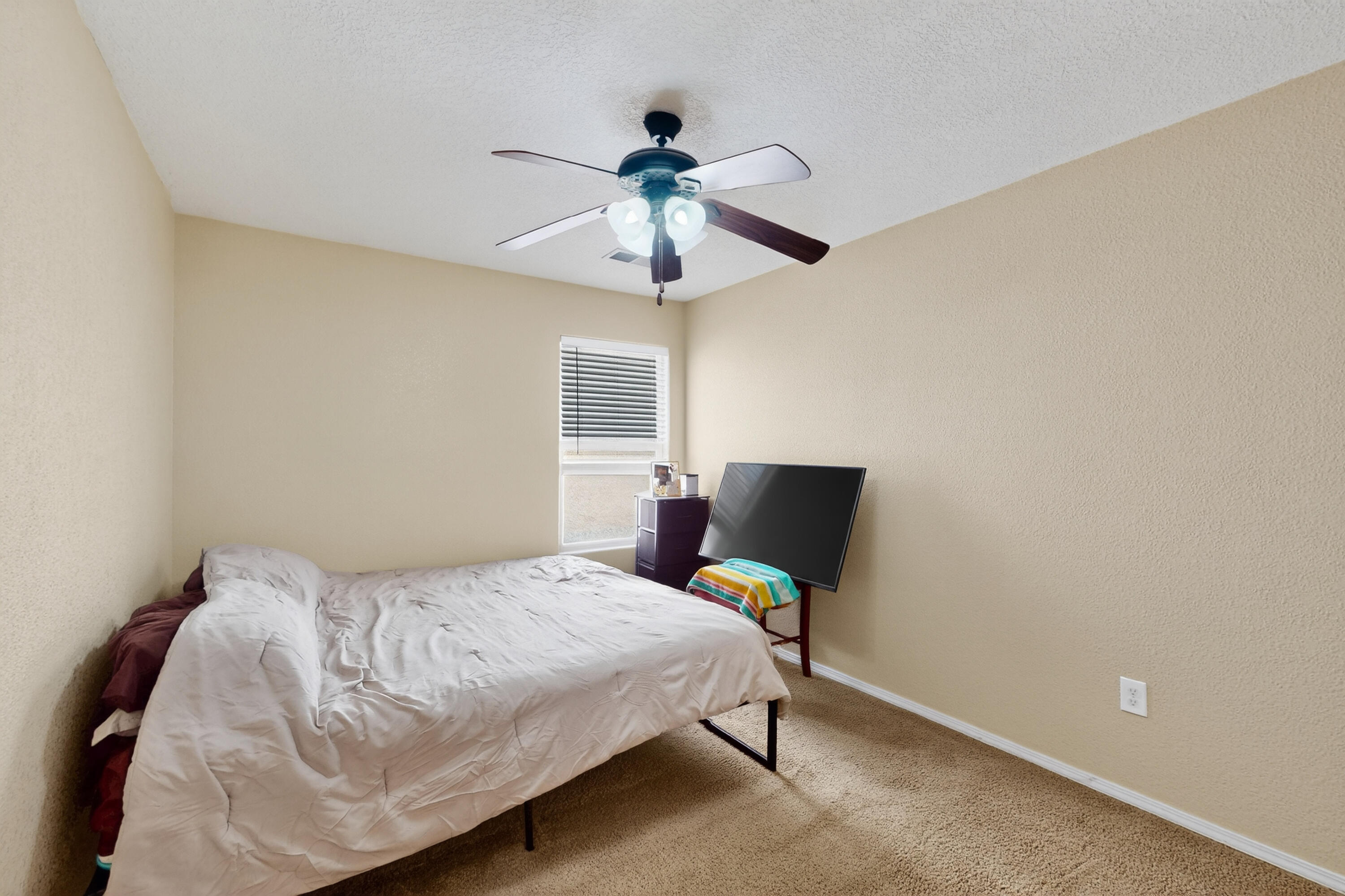 1404 SIDEWINDER Road NE