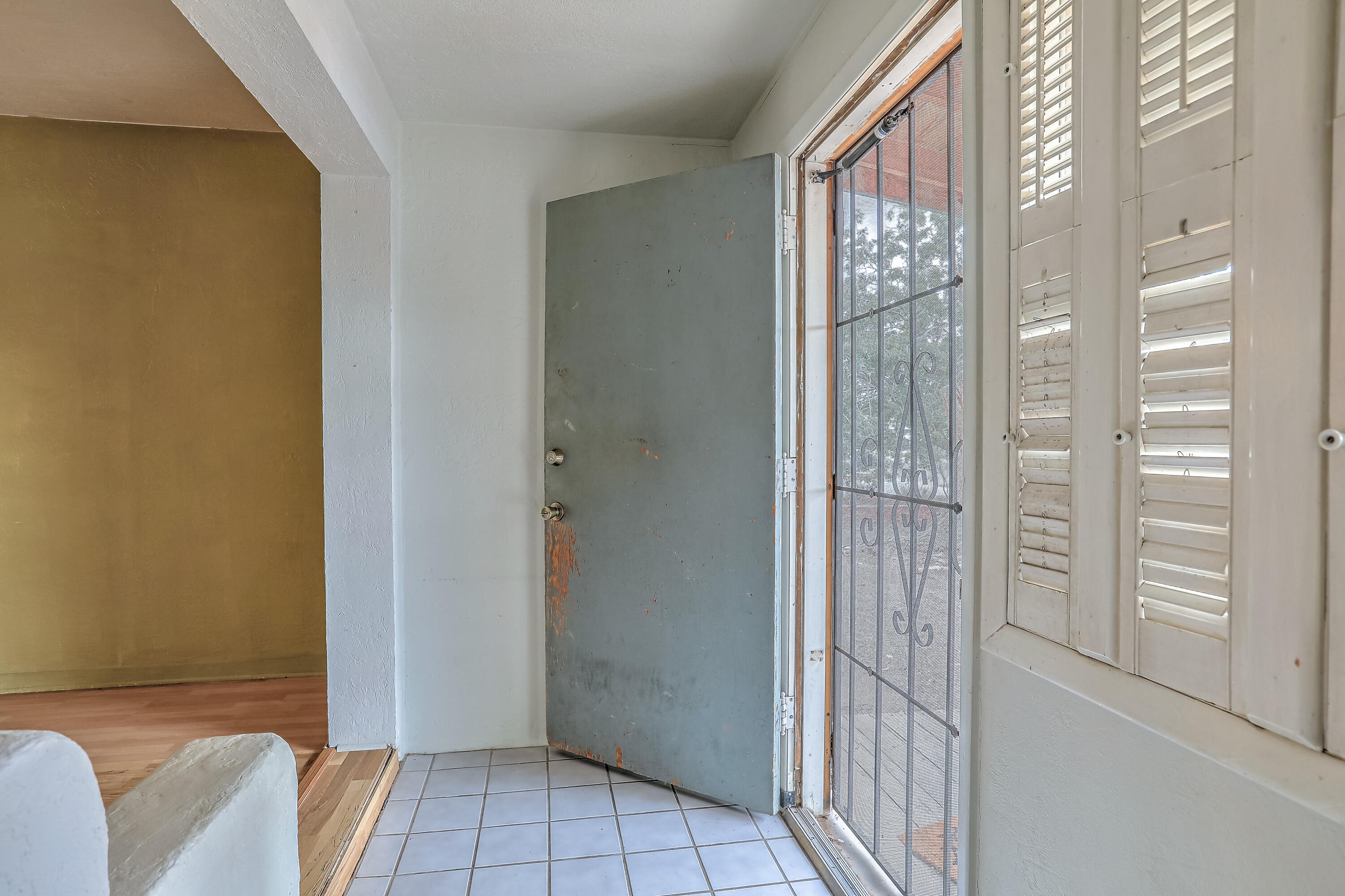 1134 PRINCETON Drive NE