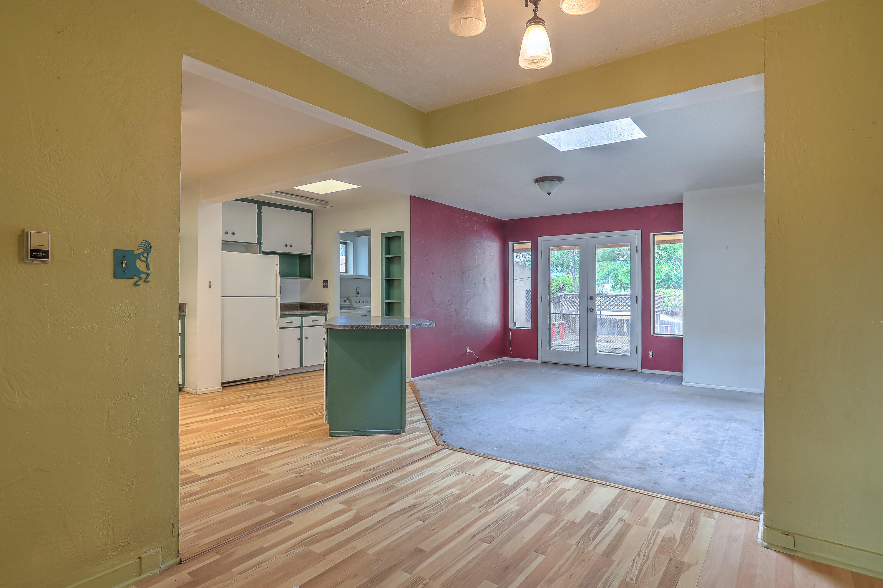 1134 PRINCETON Drive NE