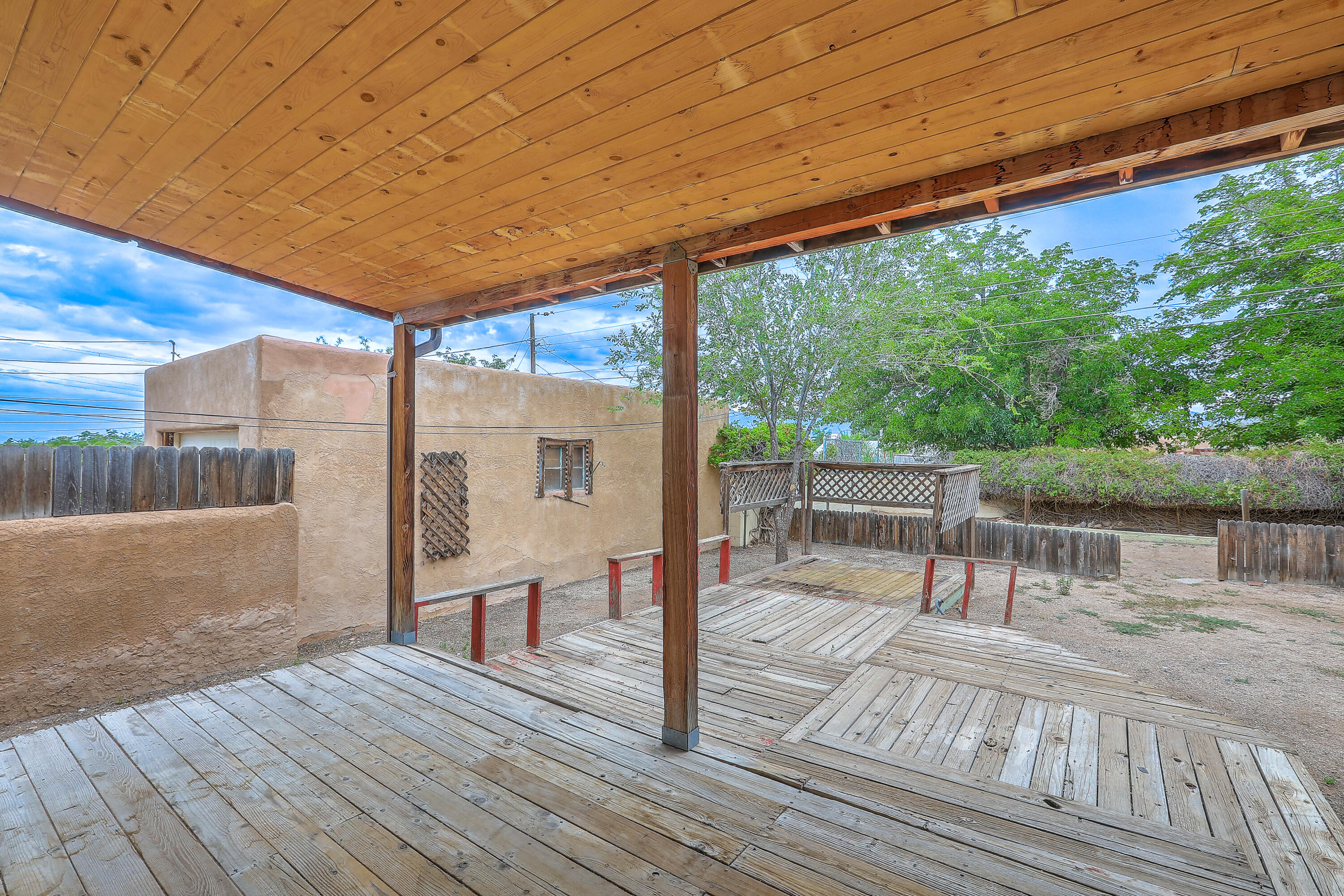 1134 PRINCETON Drive NE