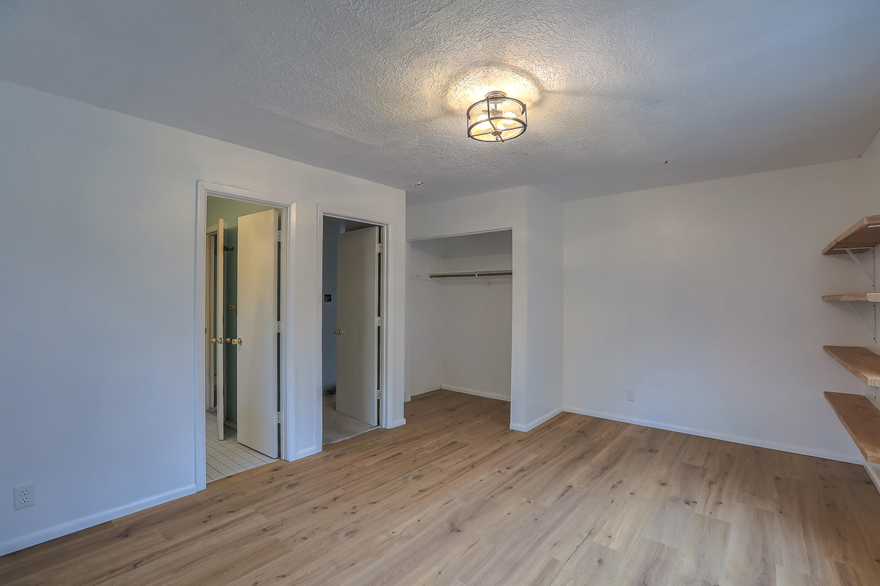 1134 PRINCETON Drive NE