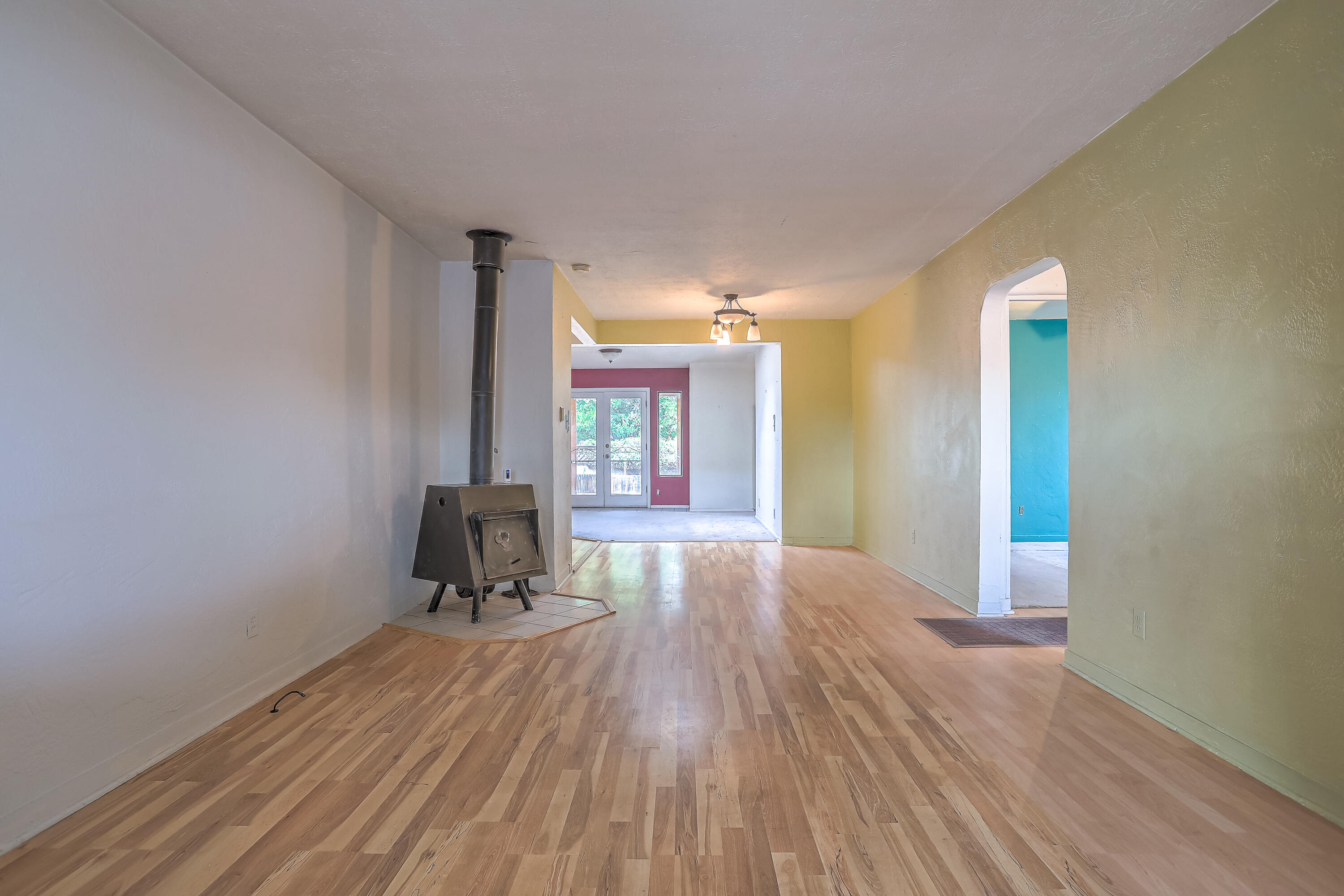 1134 PRINCETON Drive NE