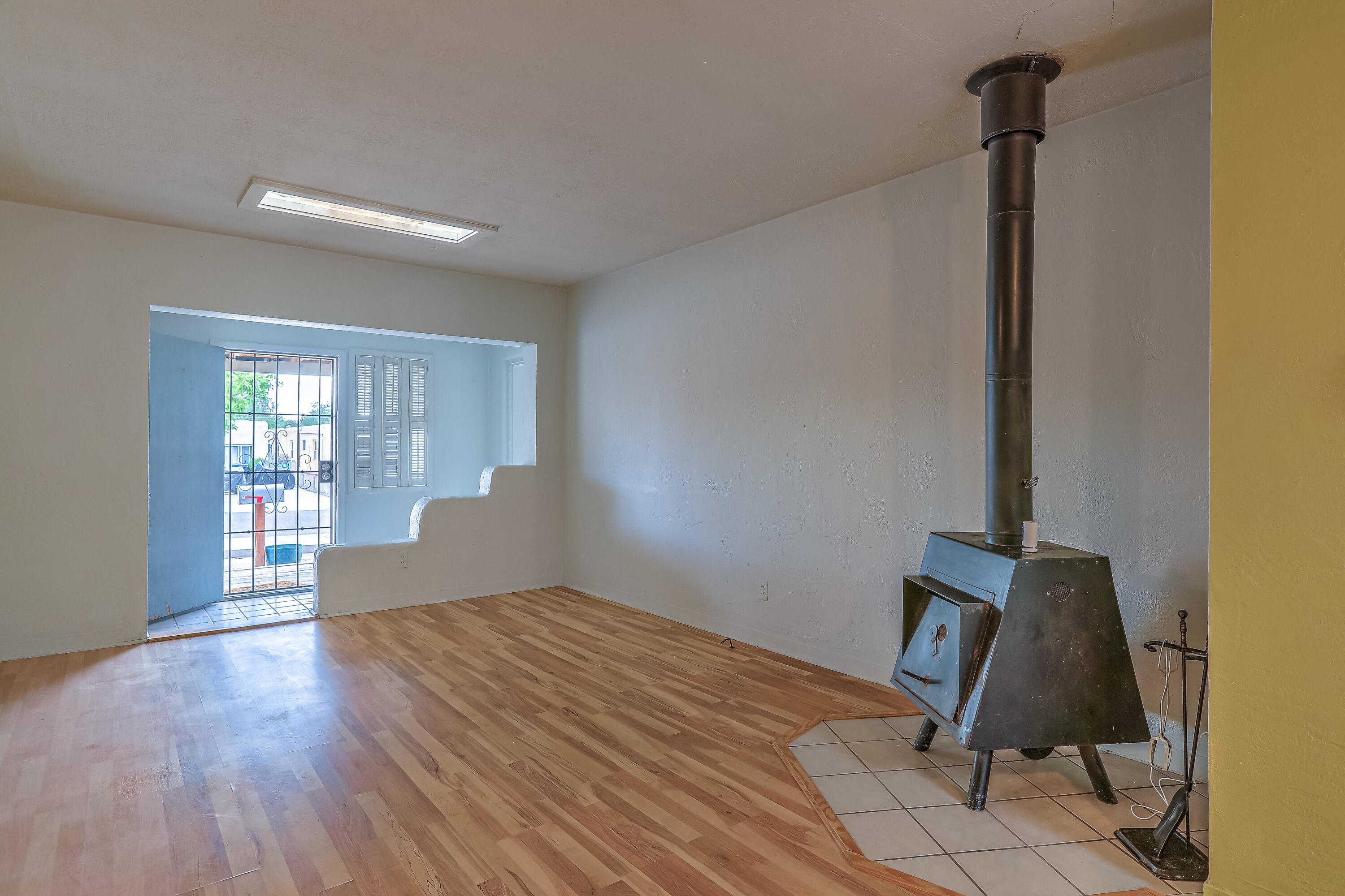 1134 PRINCETON Drive NE