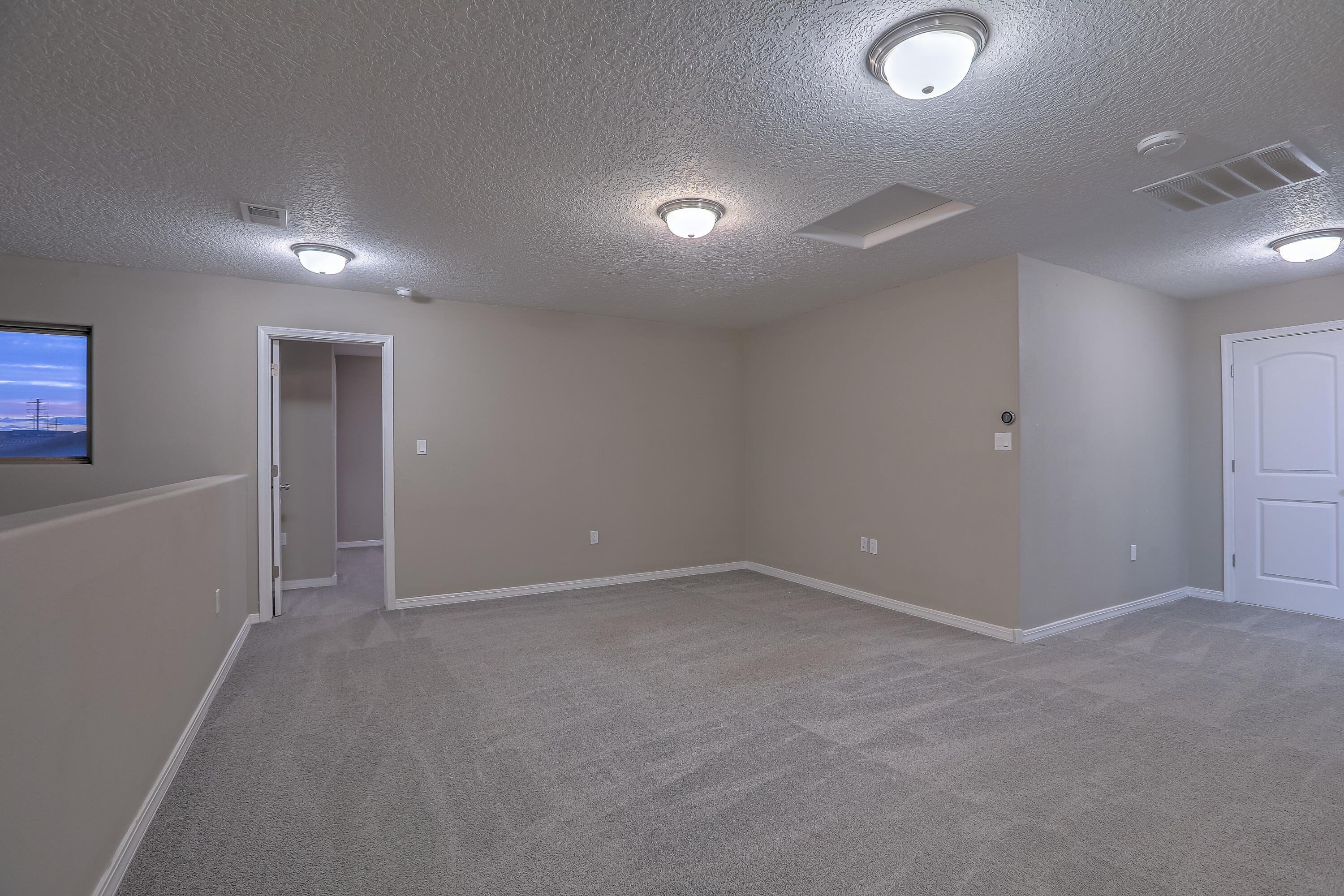 3915 McAdams Drive NE