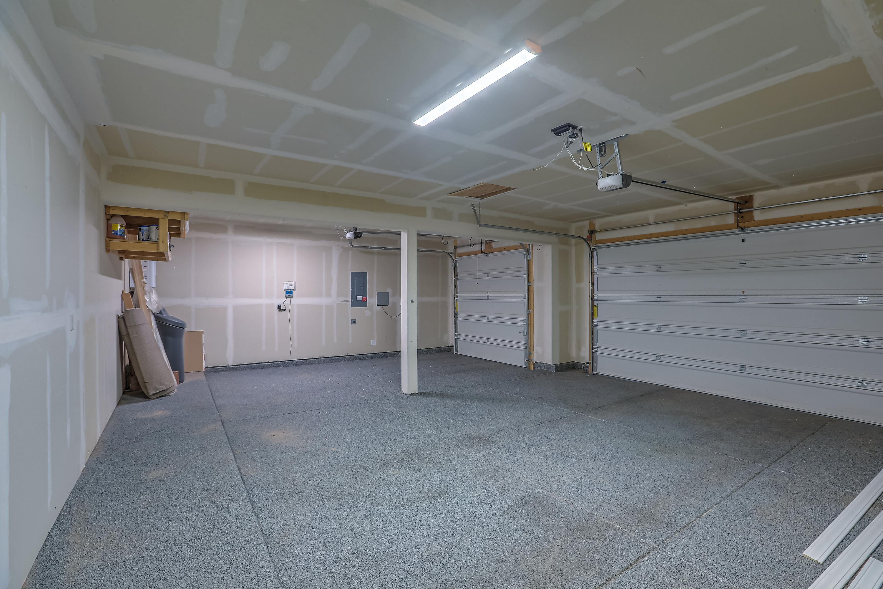 3915 McAdams Drive NE