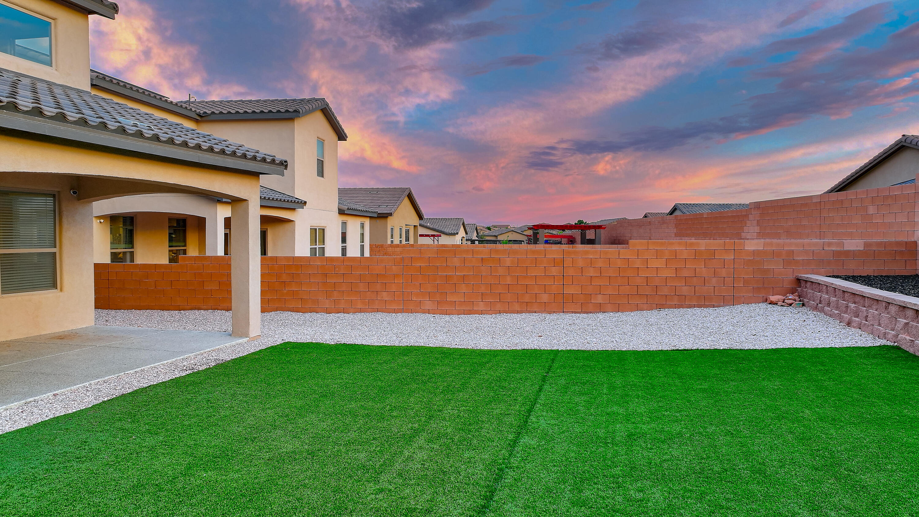 3915 McAdams Drive NE