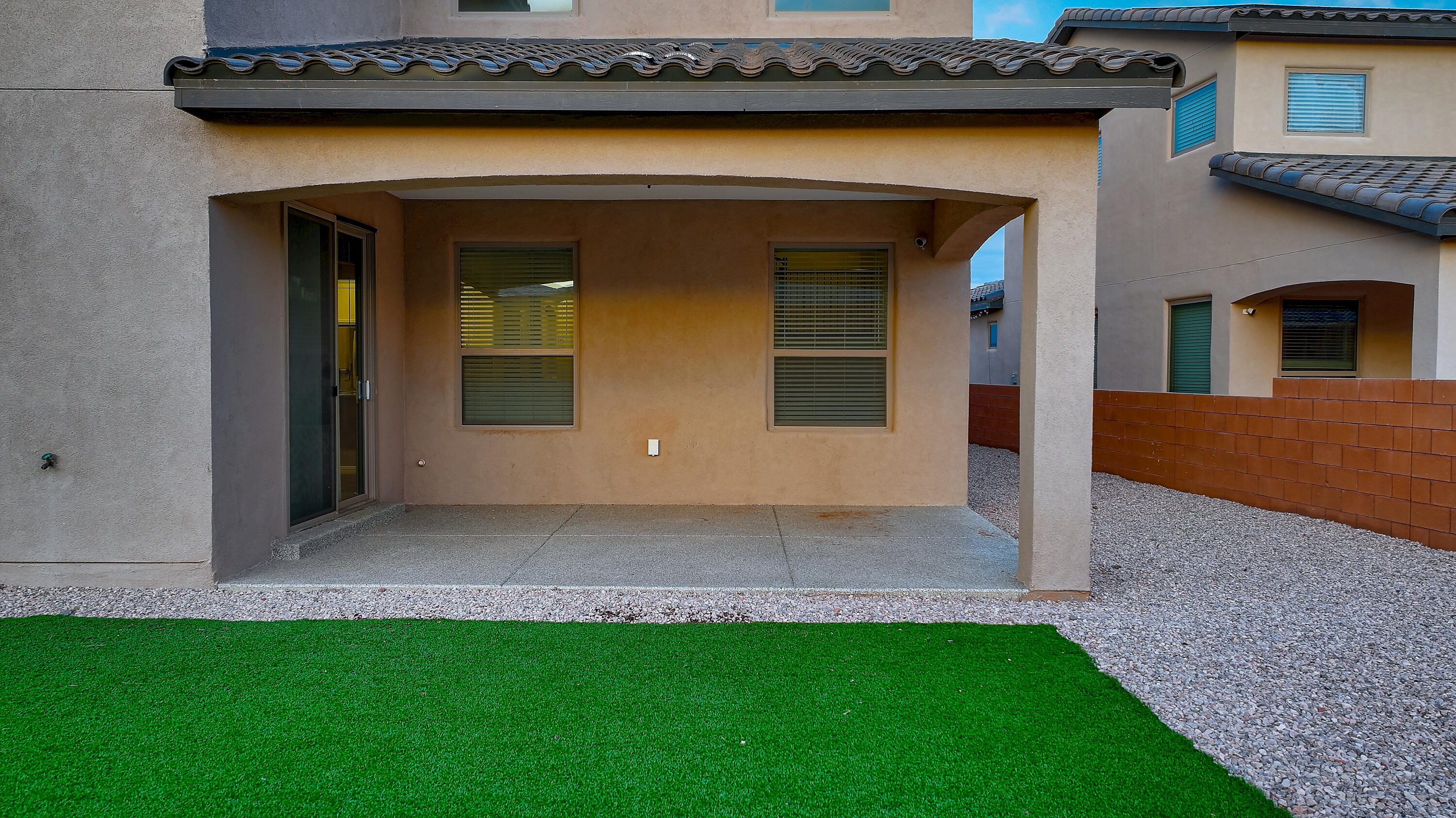 3915 McAdams Drive NE