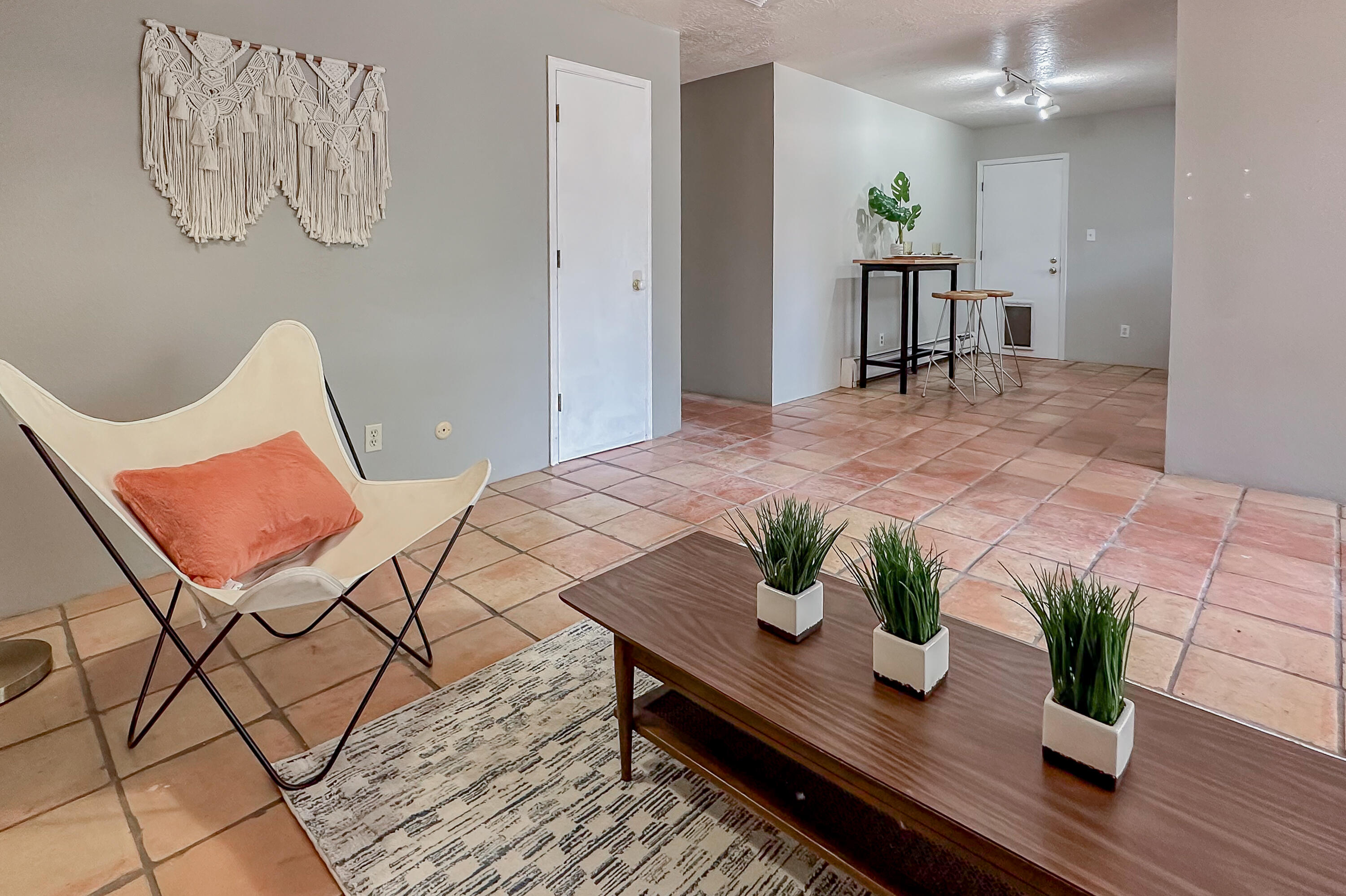 314 Amherst Drive Drive SE