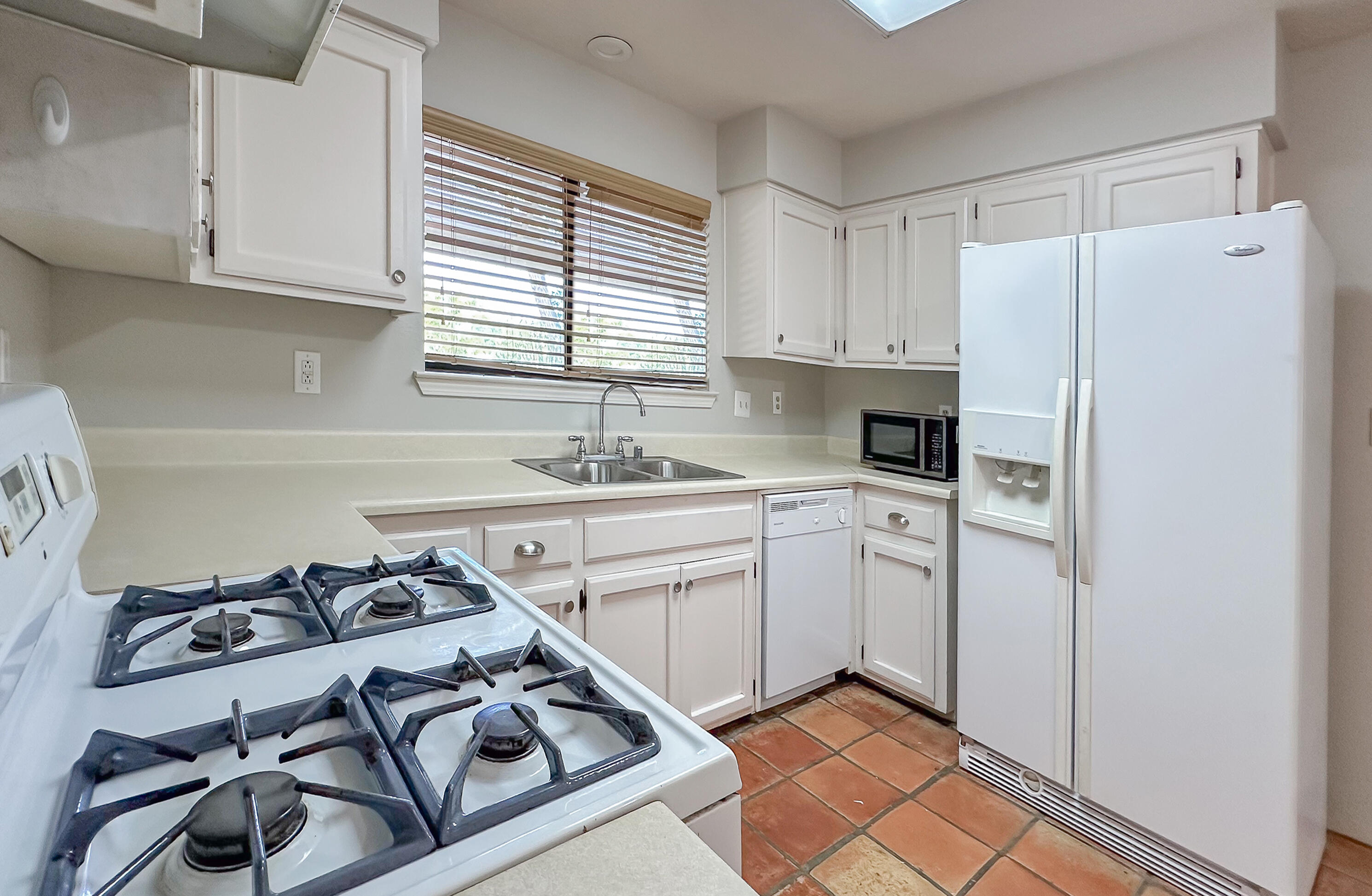 314 Amherst Drive Drive SE