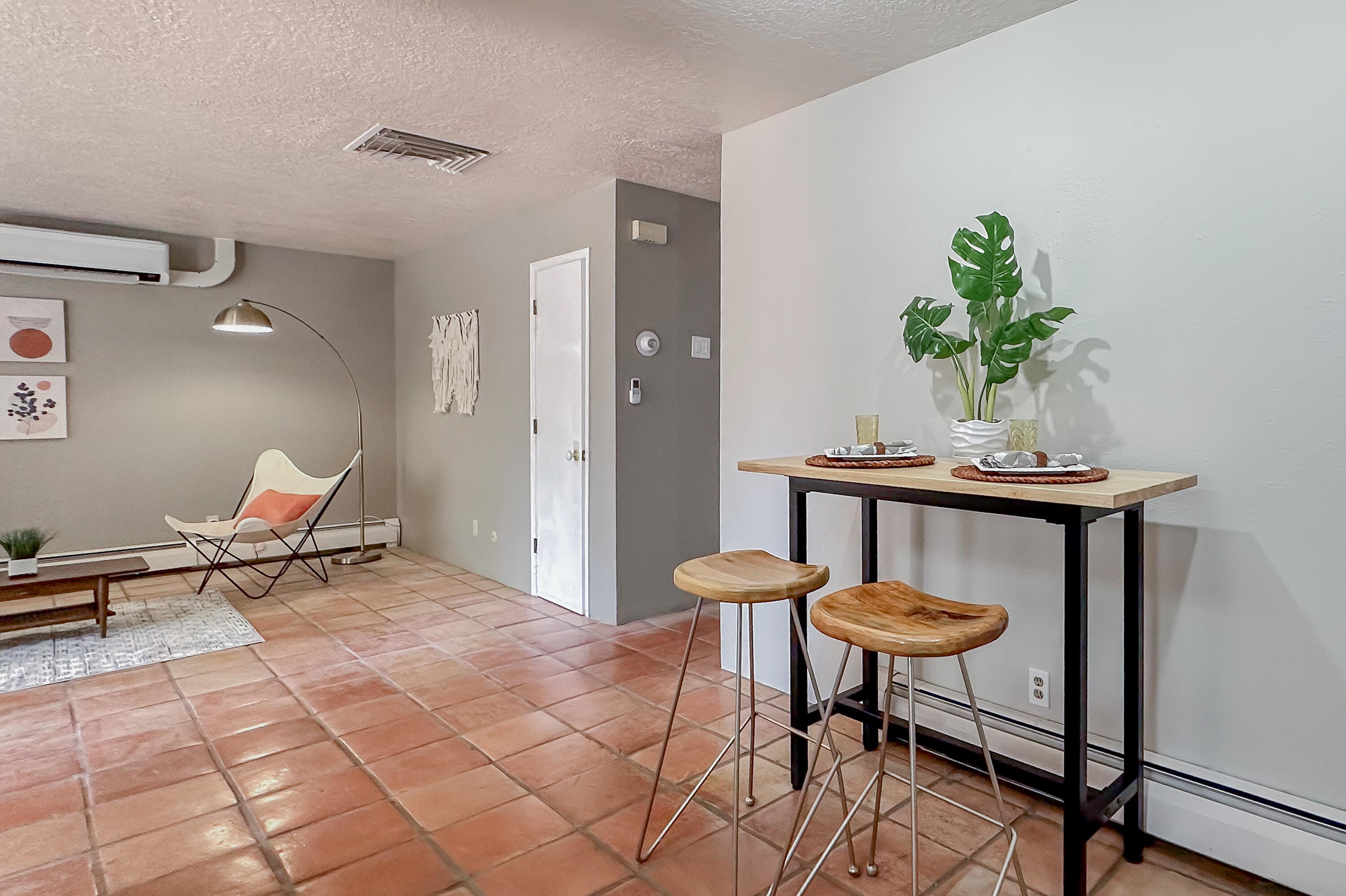 314 Amherst Drive Drive SE