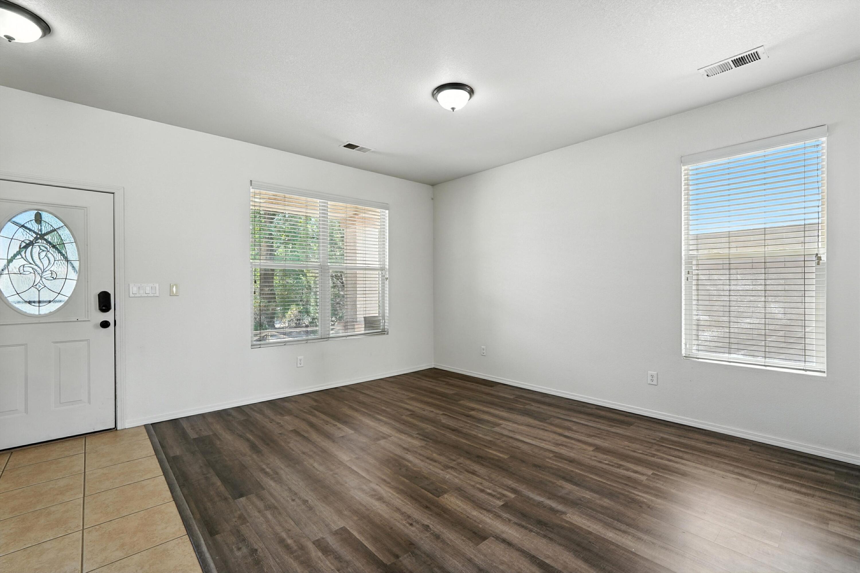 5951 Mesa Viento Road NW