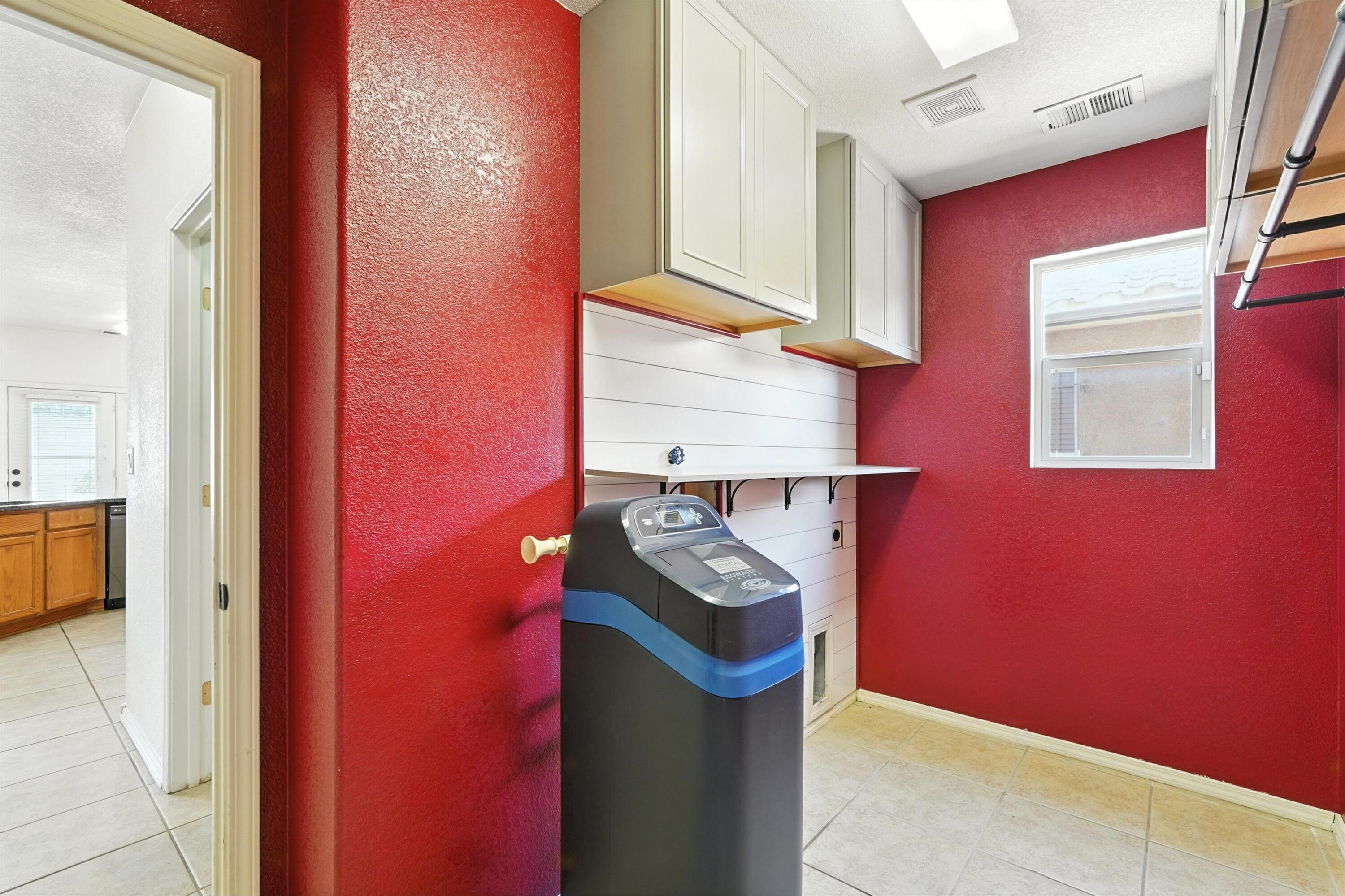 5951 Mesa Viento Road NW