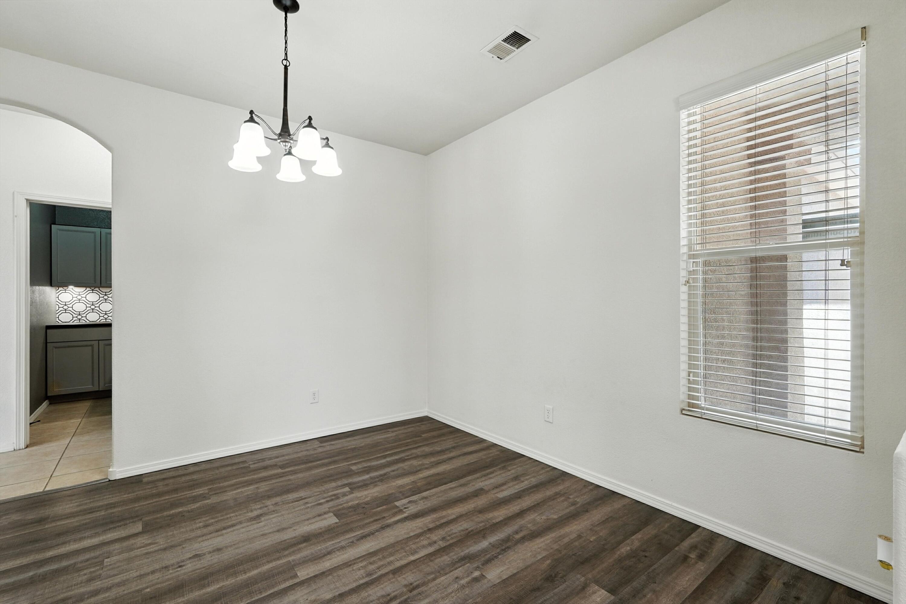 5951 Mesa Viento Road NW