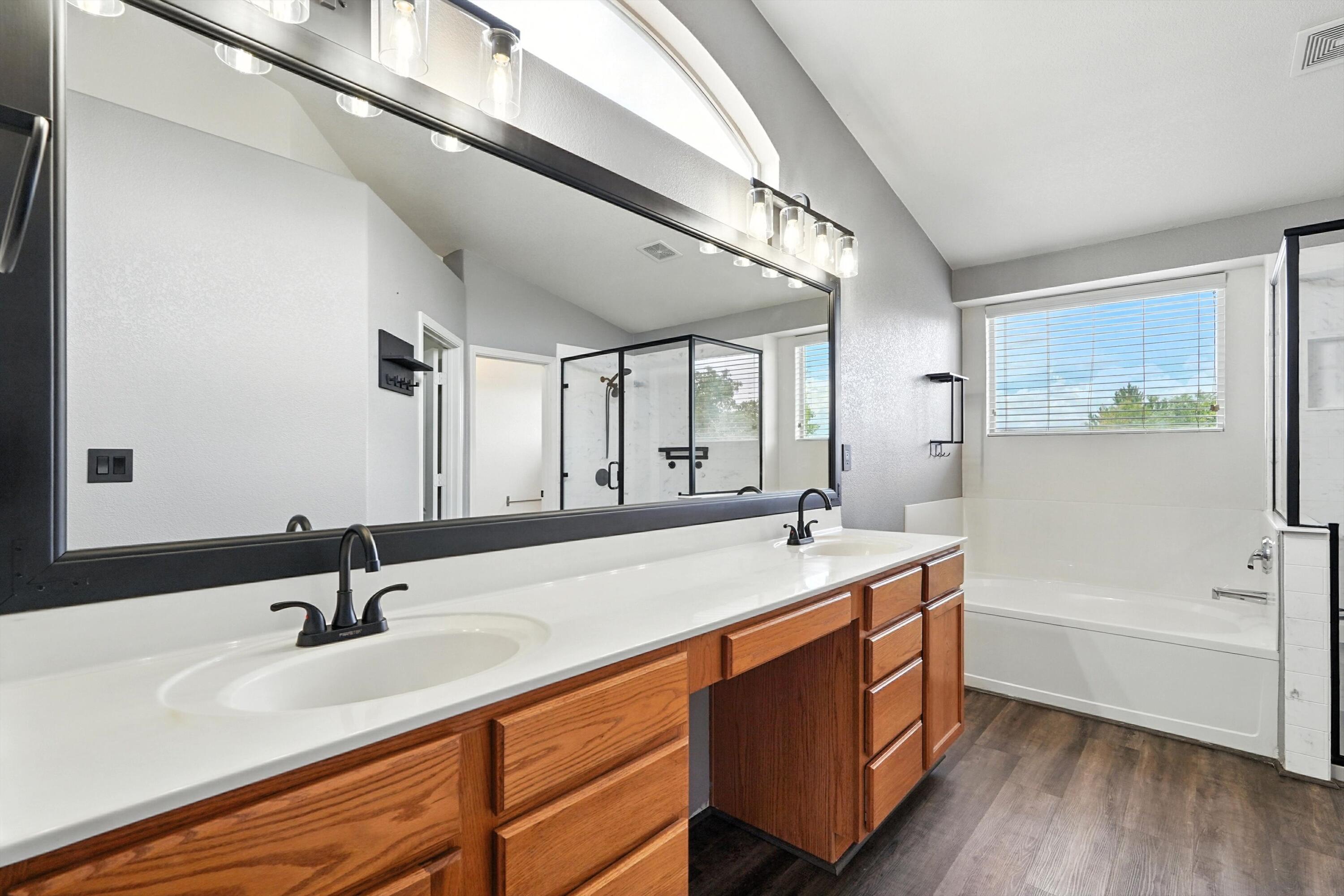 5951 Mesa Viento Road NW