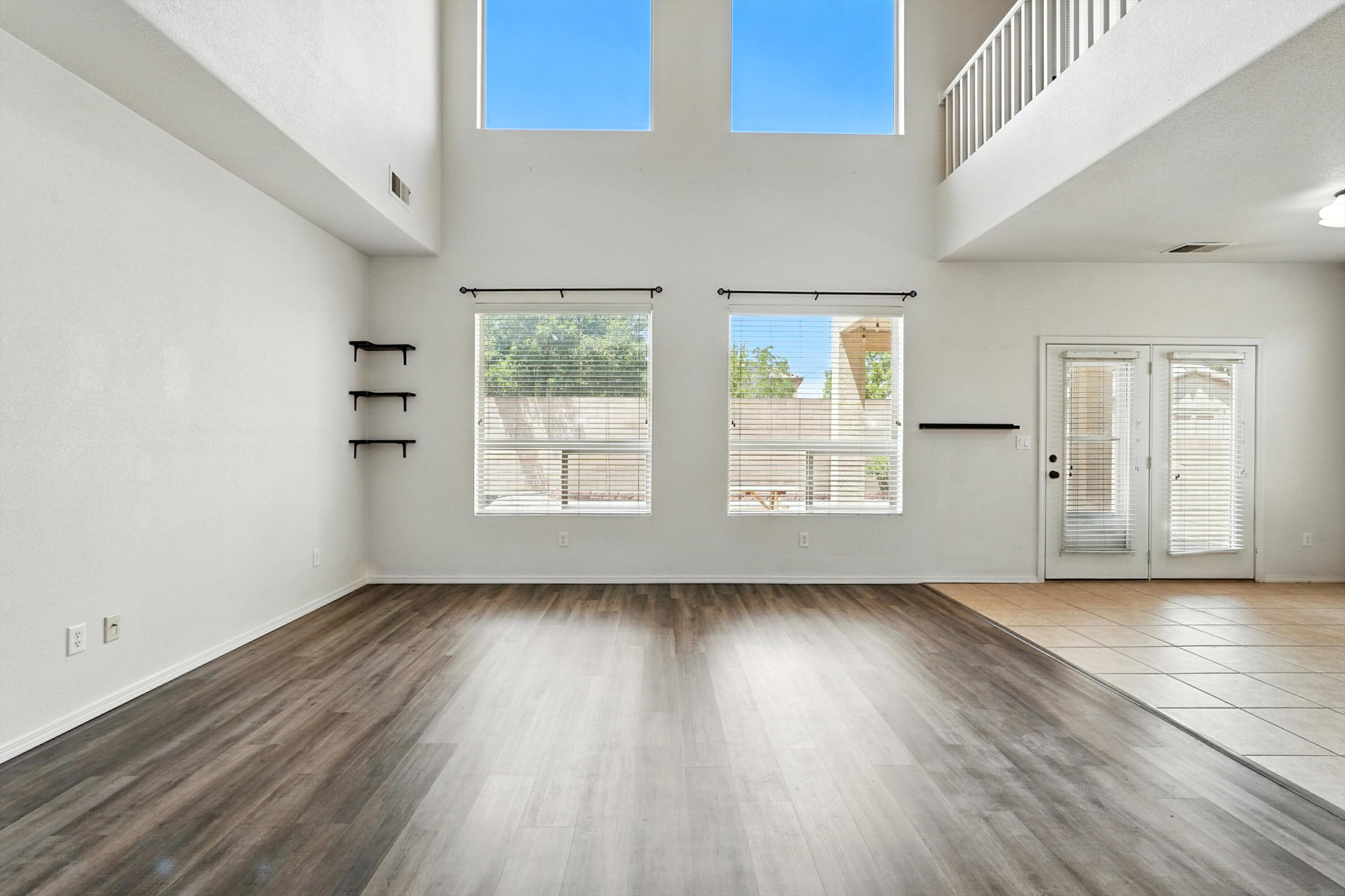 5951 Mesa Viento Road NW