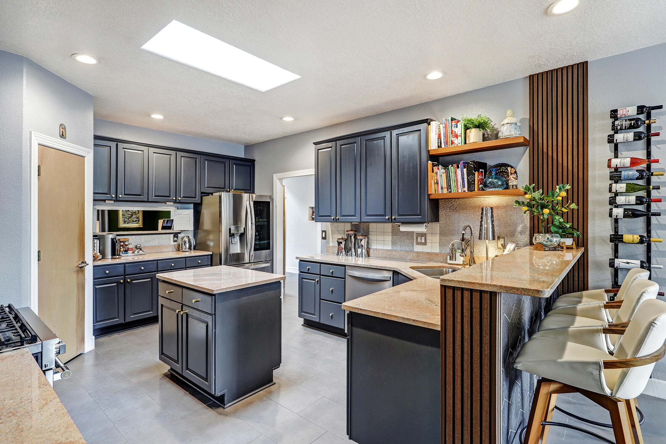 2205 VIA SEVILLE Road NW