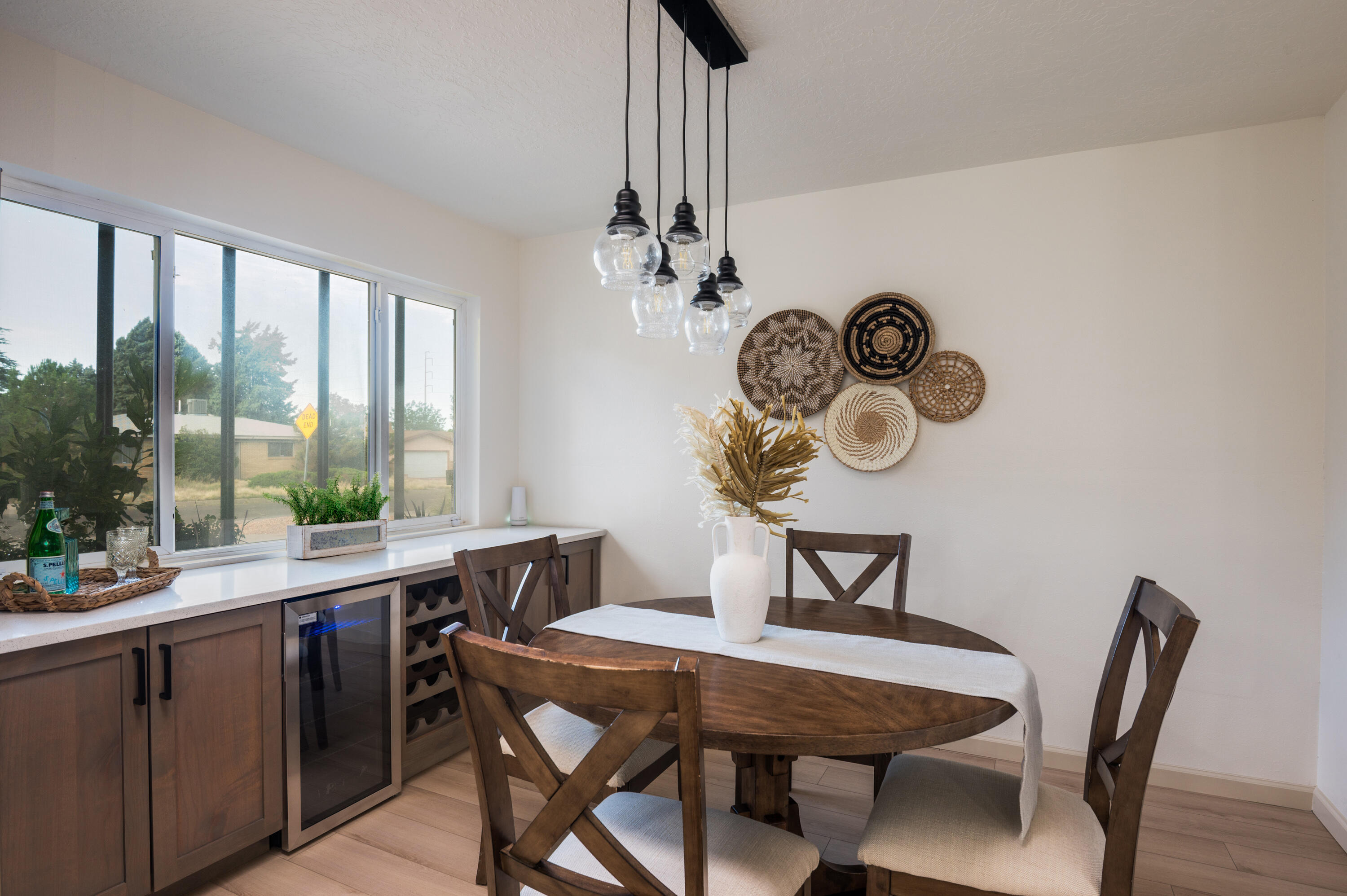 8601 BELLEHAVEN Place NE