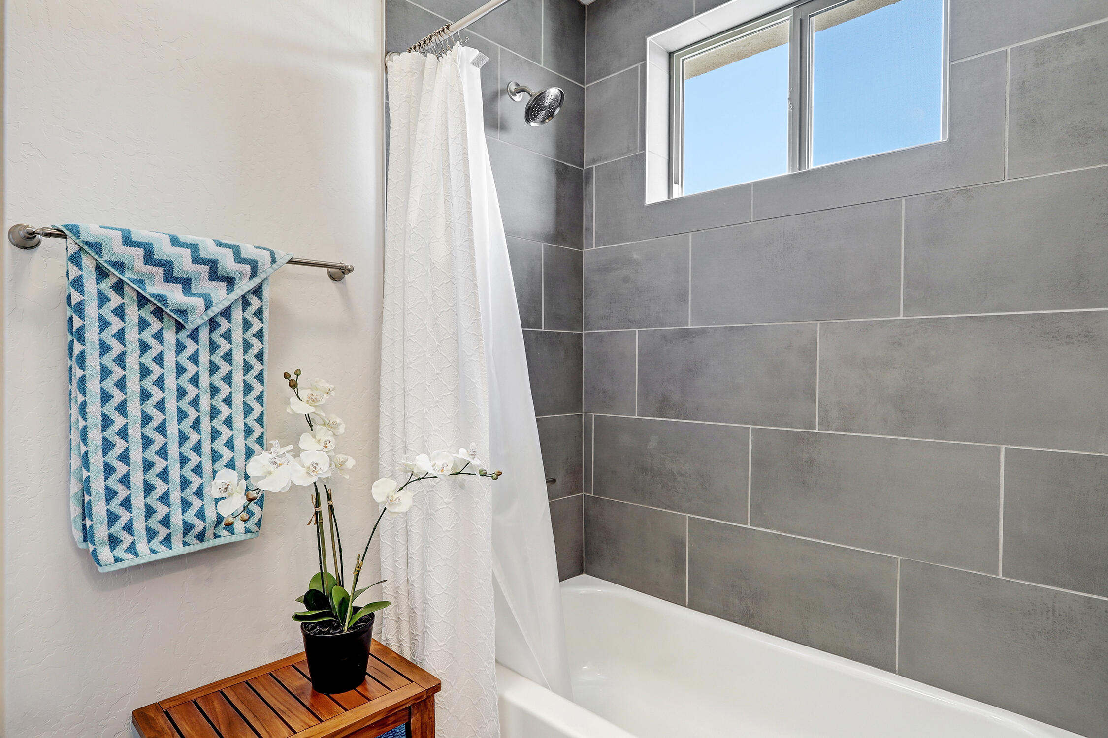 1805 SUNSET Street SE