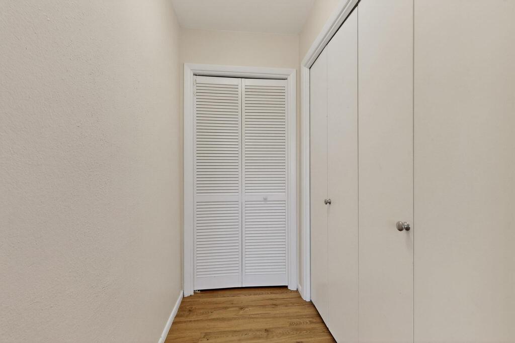 6093 MCKINNEY Drive NE