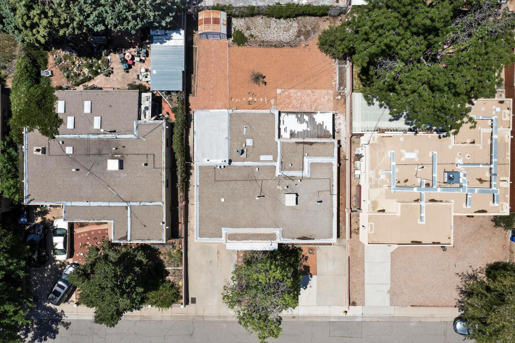 3409 VALENCIA Drive NE