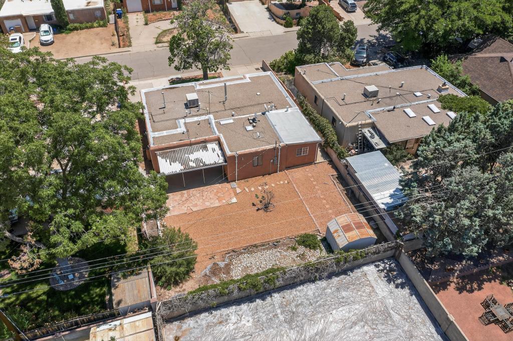 3409 VALENCIA Drive NE