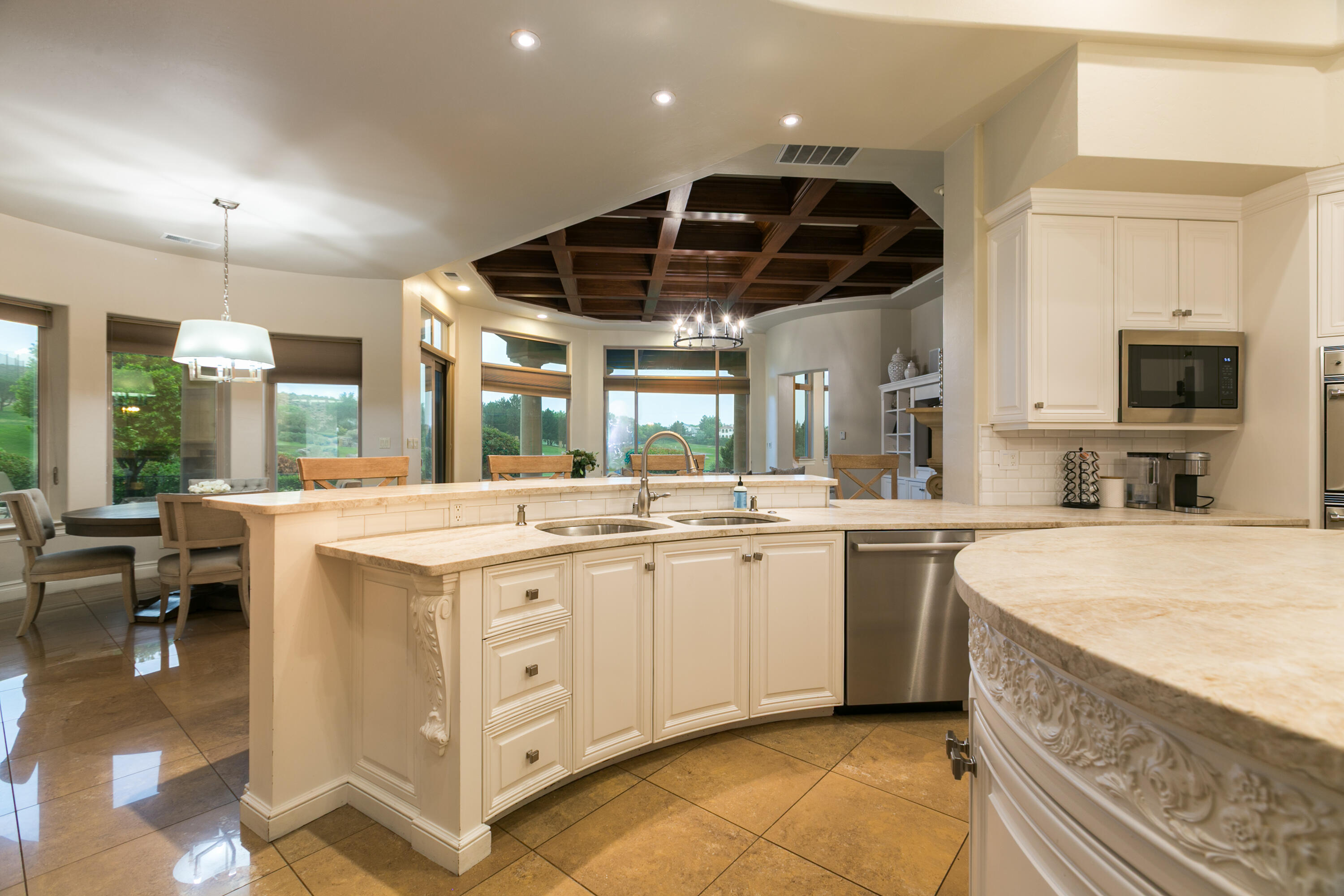 11804 ZINFANDEL Avenue NE