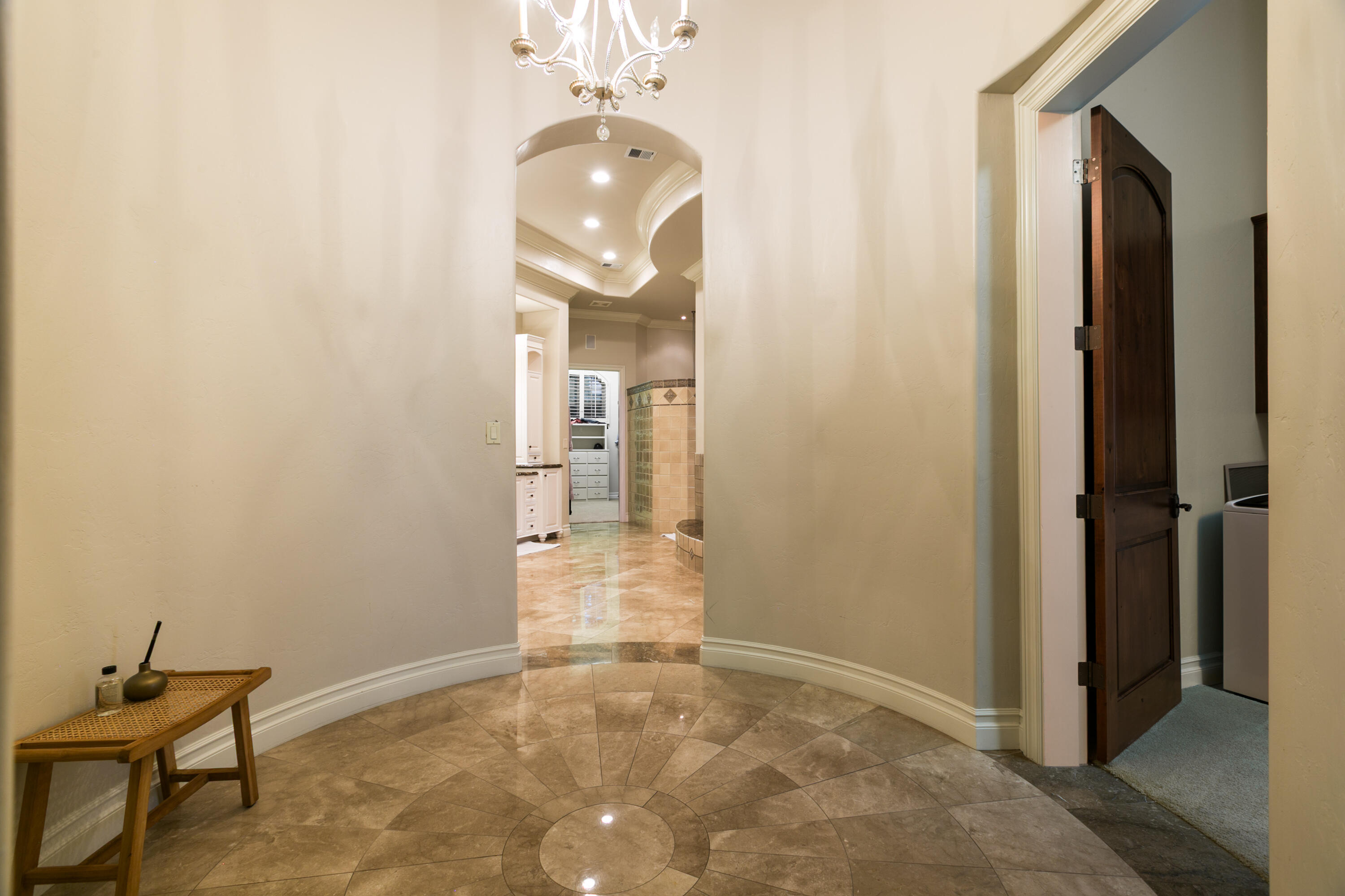 11804 ZINFANDEL Avenue NE