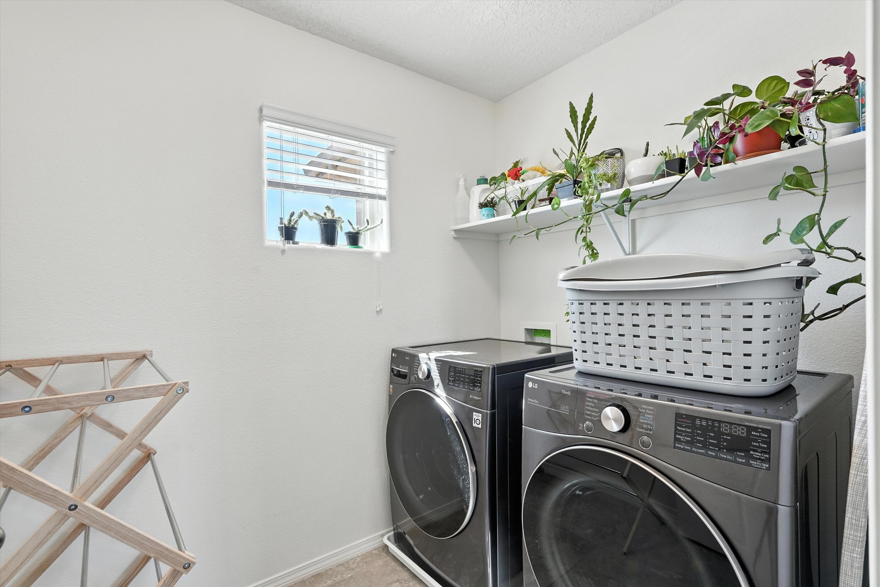 9324 WARM STONE Street