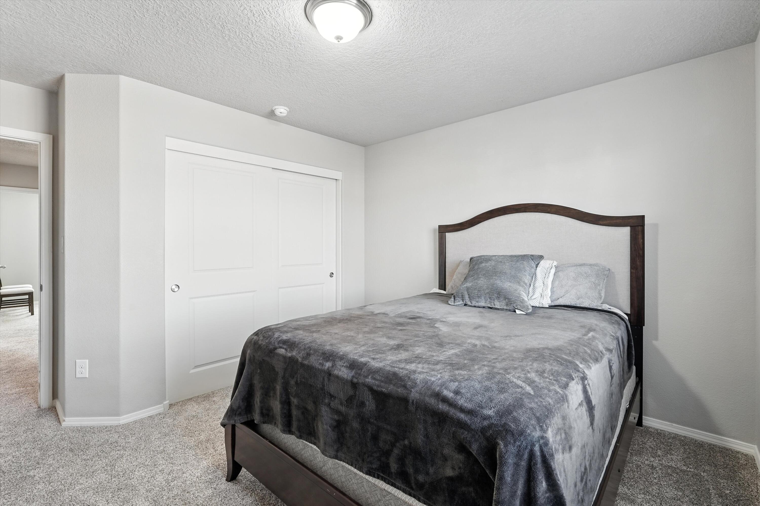 9324 WARM STONE Street