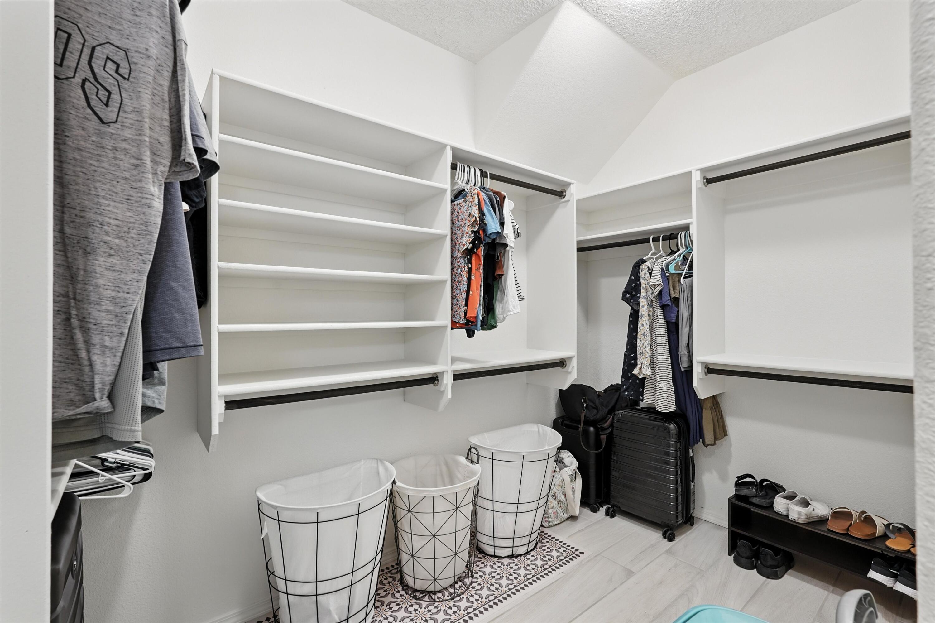 9324 WARM STONE Street