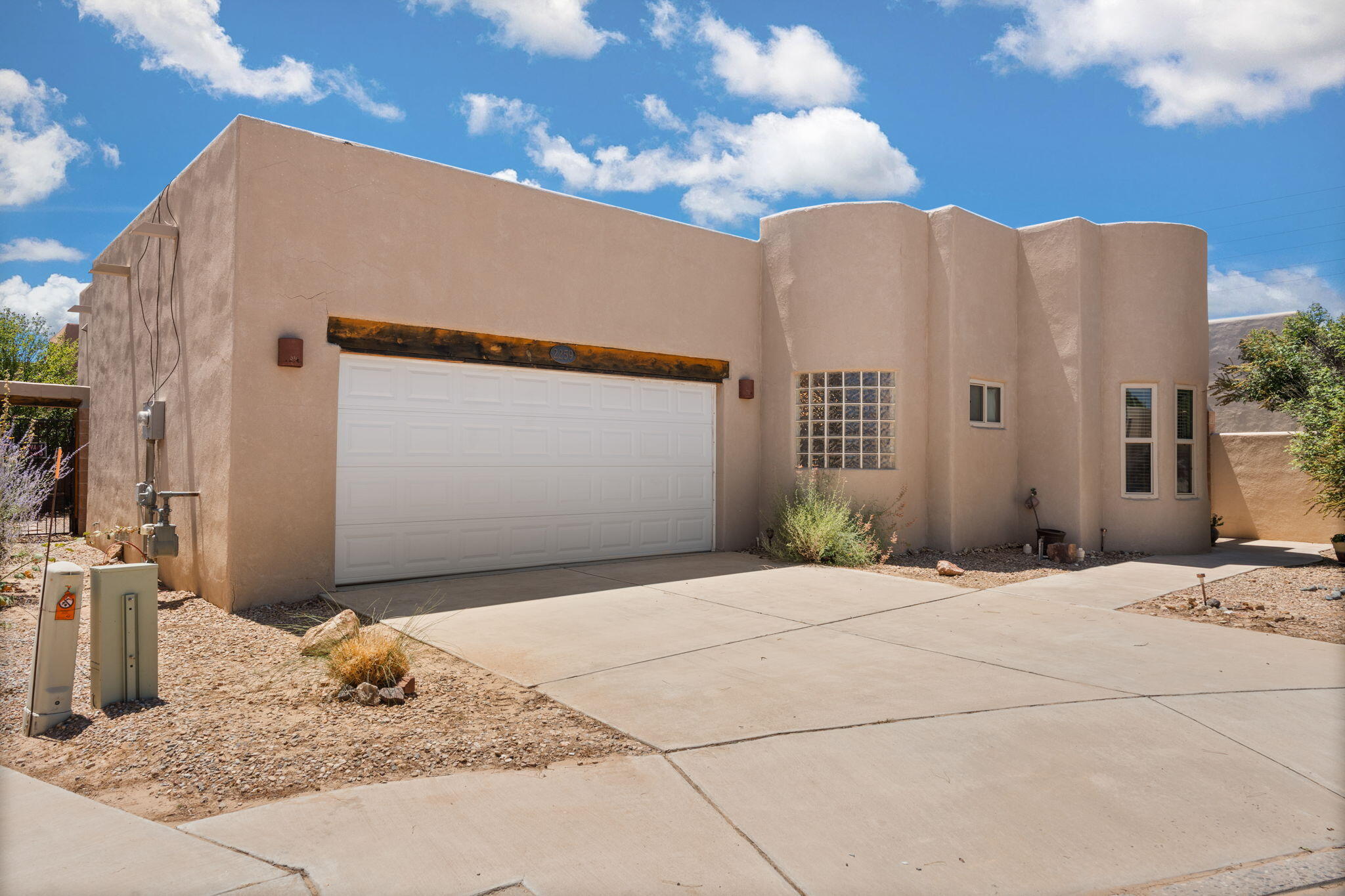 2259 CALLE DE ALIFAS