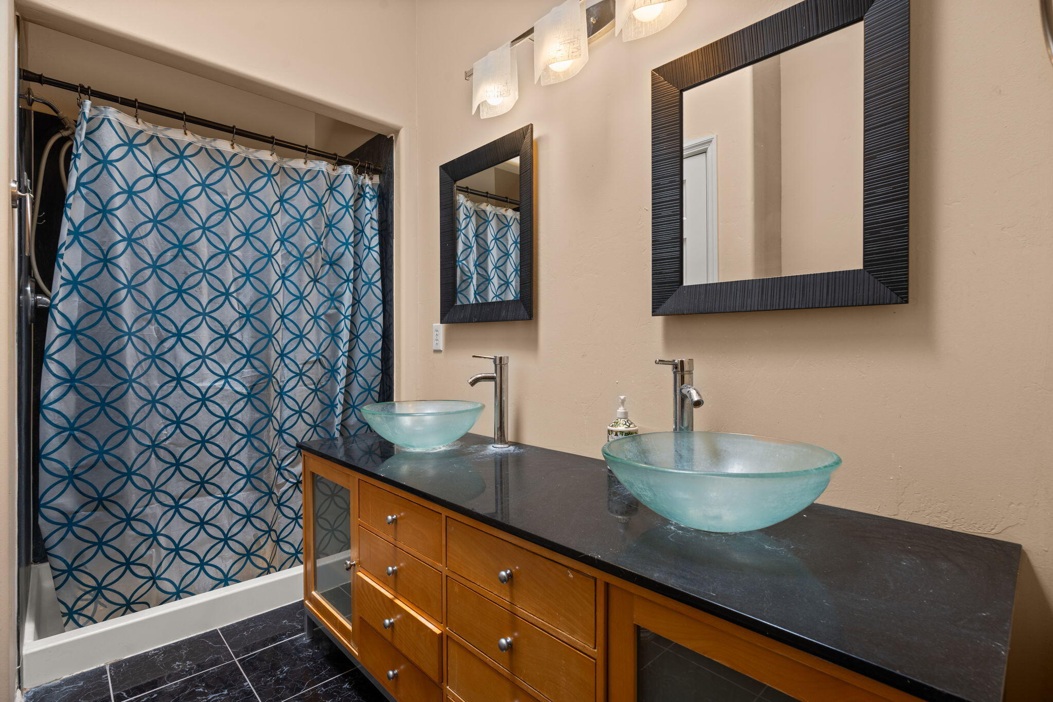 2259 CALLE DE ALIFAS