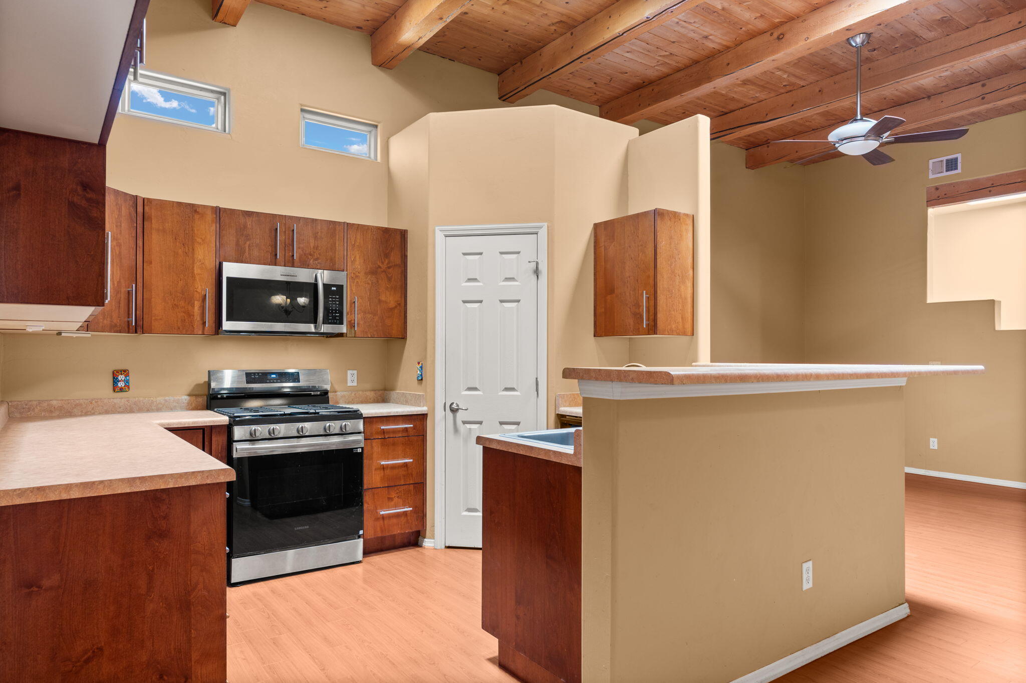 2259 CALLE DE ALIFAS