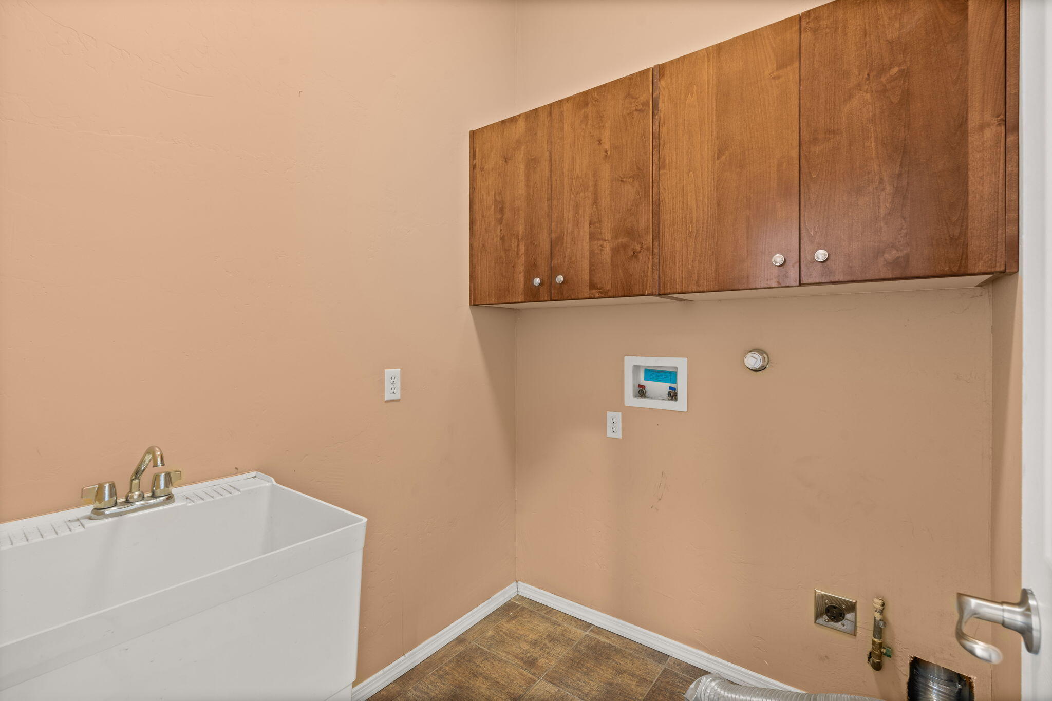 2259 CALLE DE ALIFAS