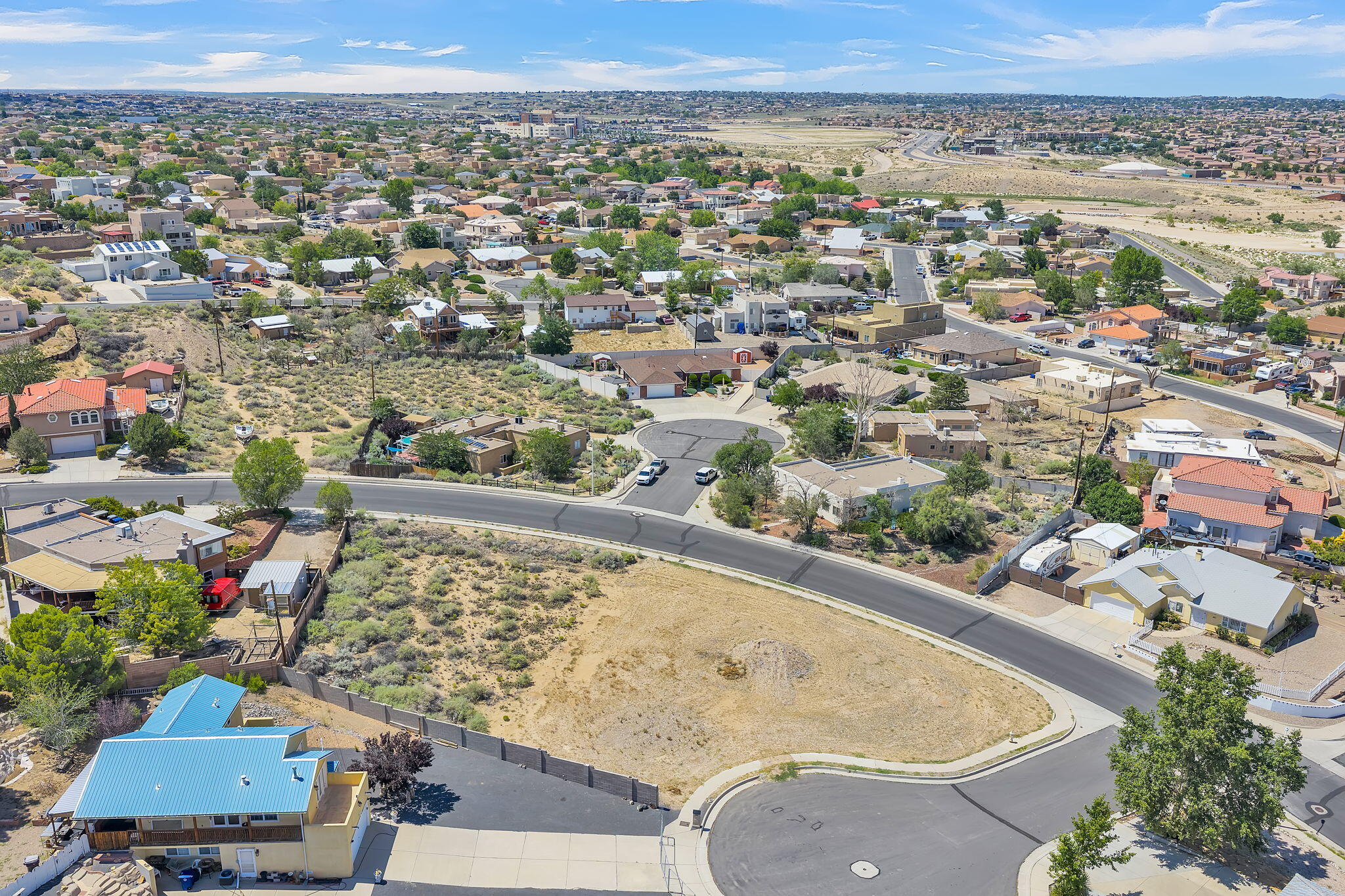 4824 DRIFTWOOD Avenue NW