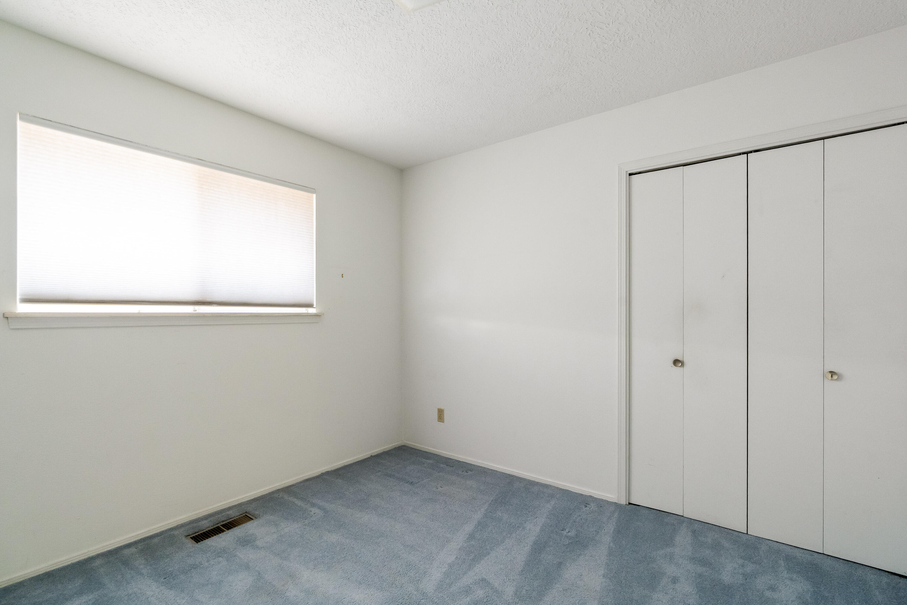 8130 AVENIDA LA PRESTINA NE