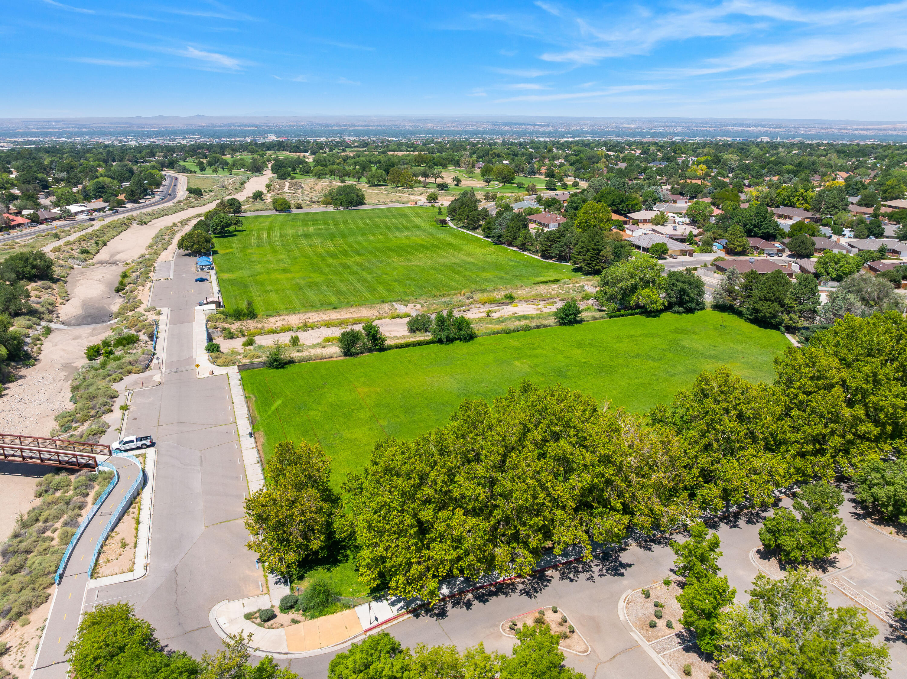 8130 AVENIDA LA PRESTINA NE