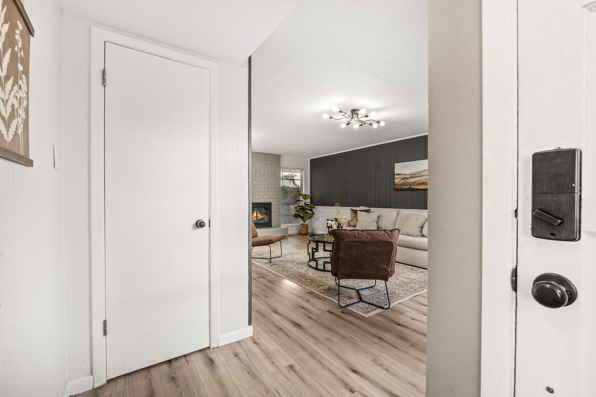 10548 MONTGOMERY Boulevard NE