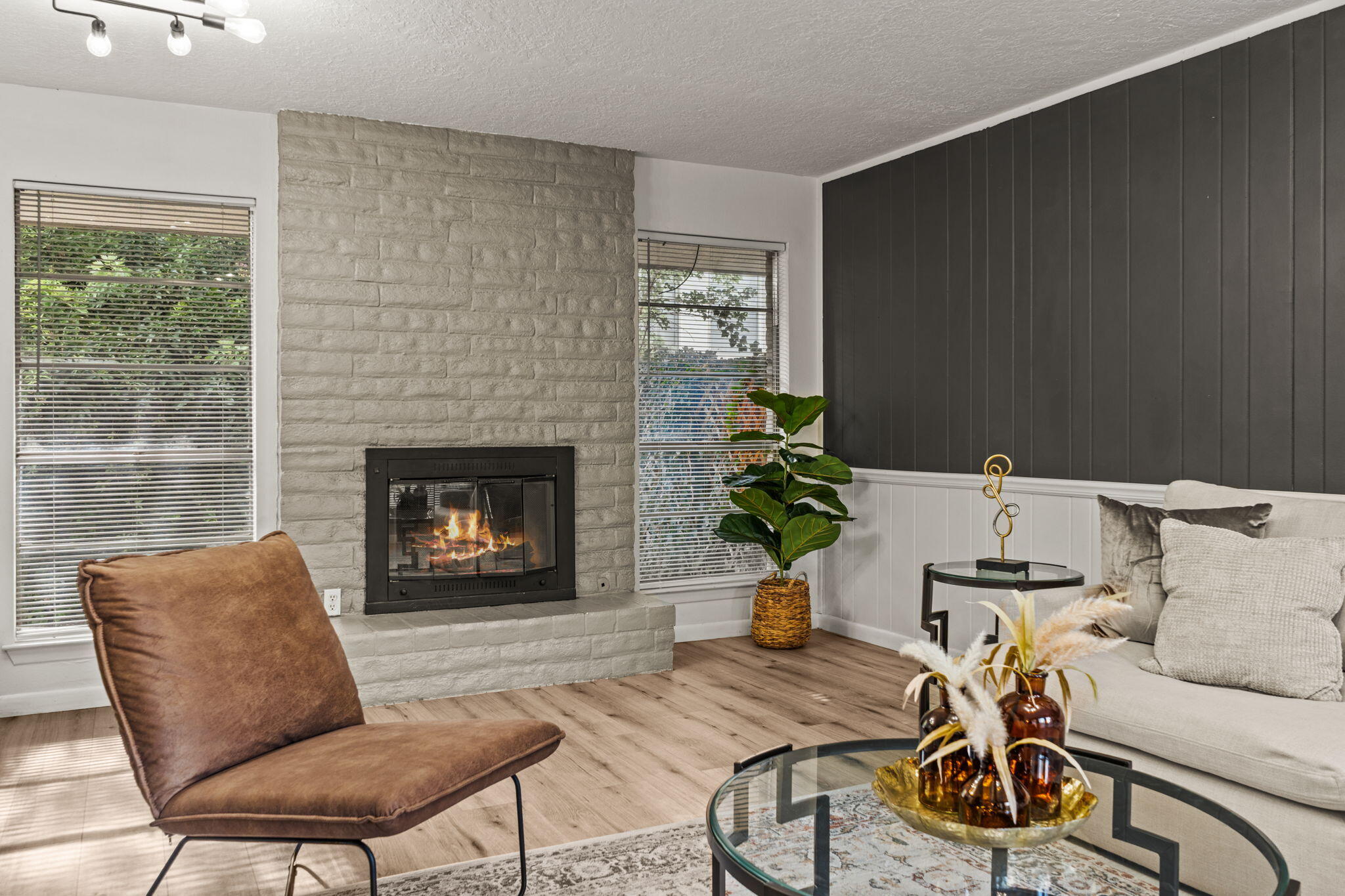 10548 MONTGOMERY Boulevard NE