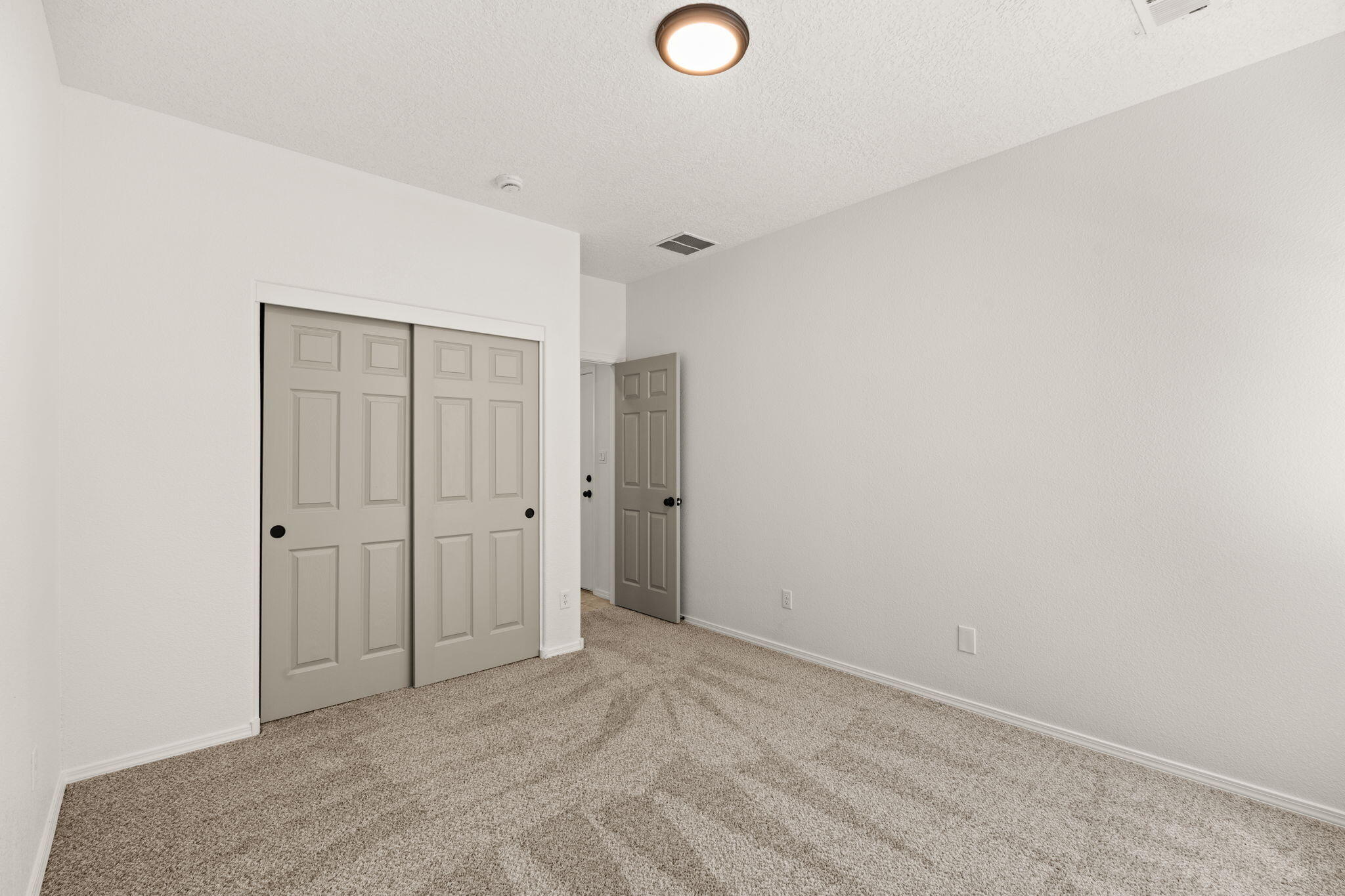 8601 MOCK HEATHER Road NW