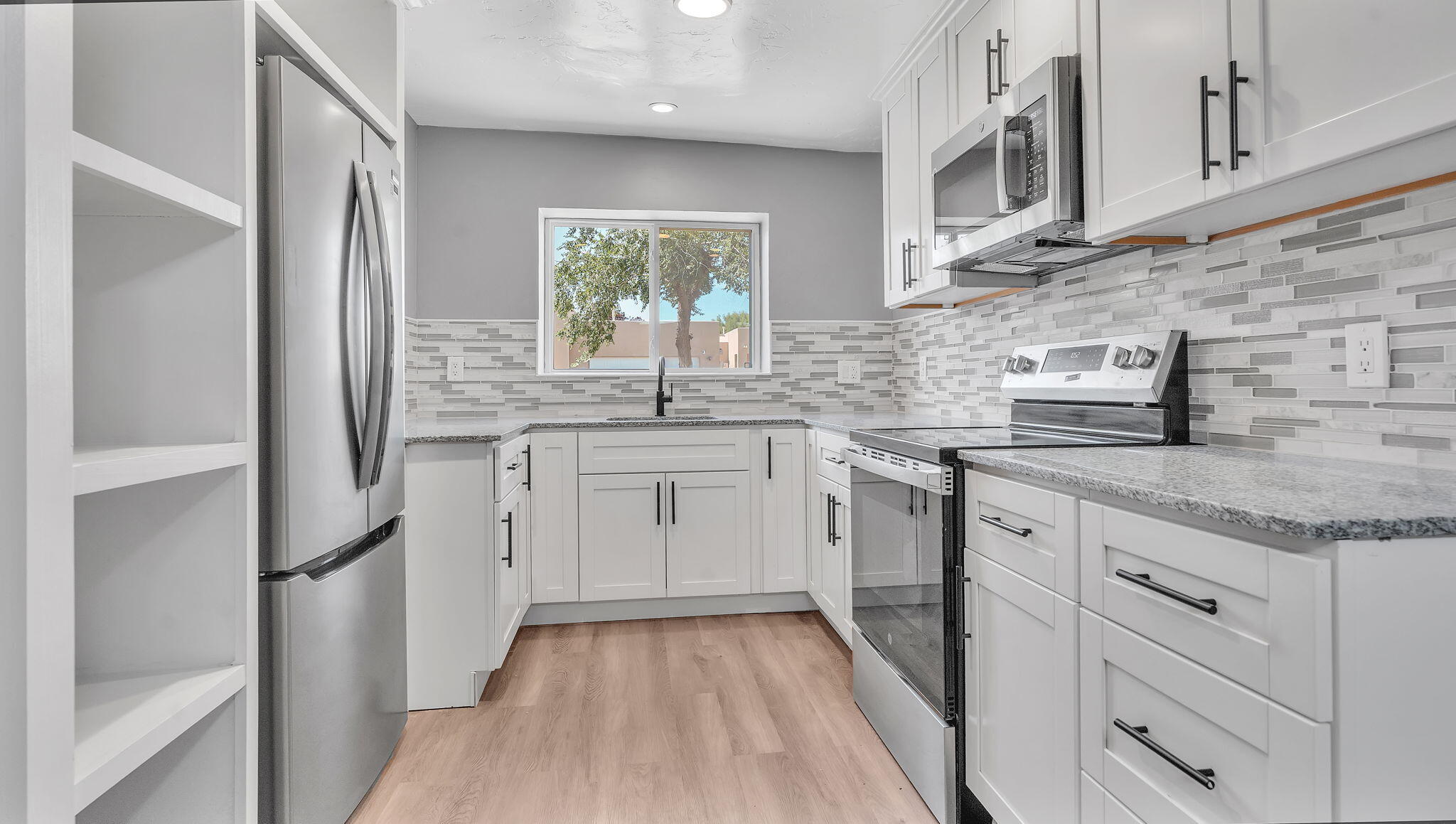 435 CORDOVA Avenue NW