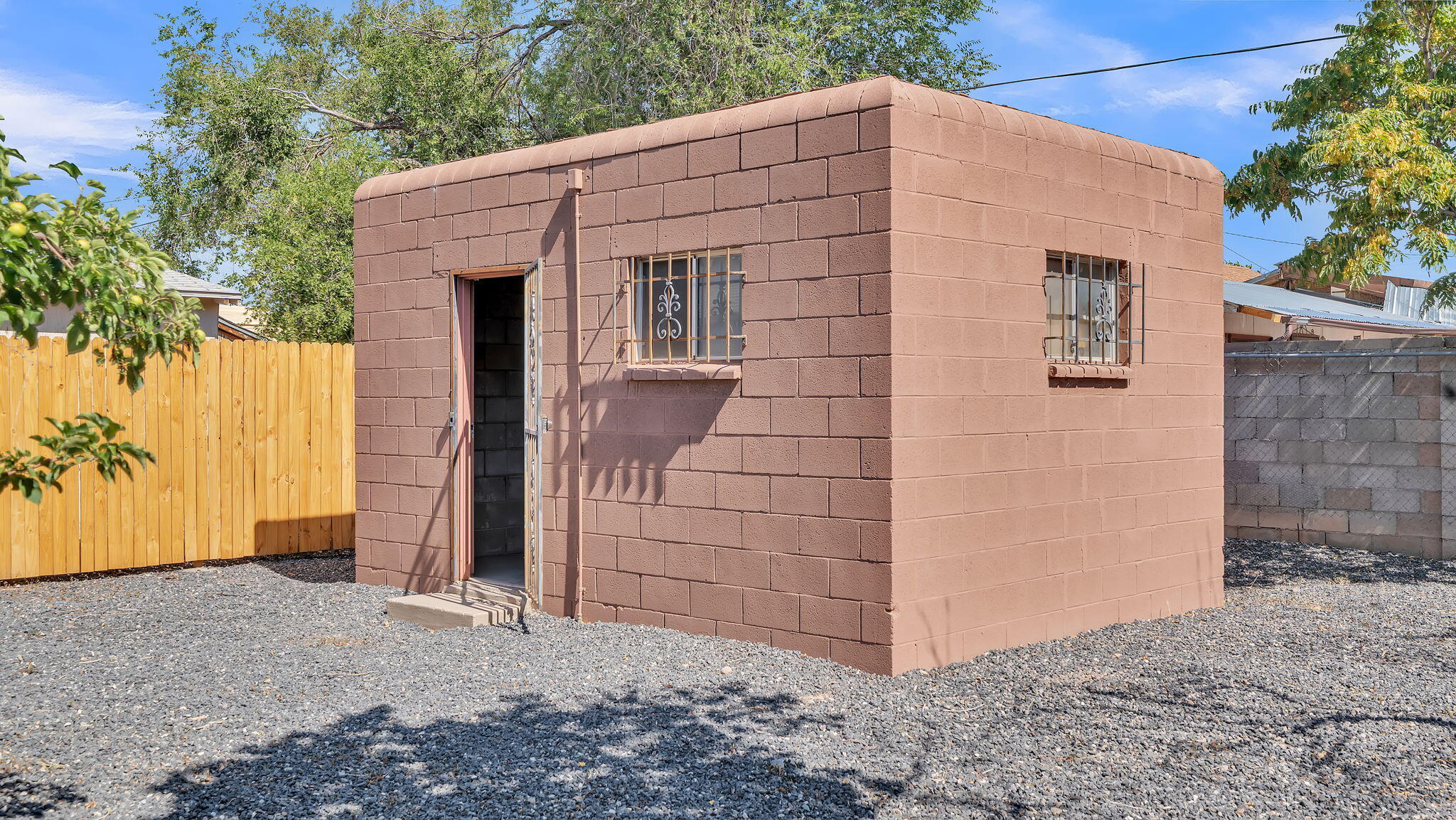 435 CORDOVA Avenue NW