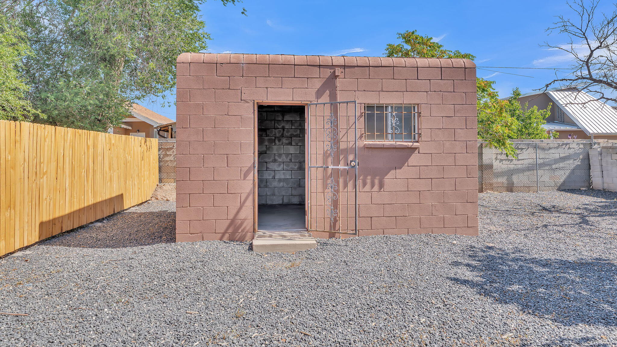 435 CORDOVA Avenue NW