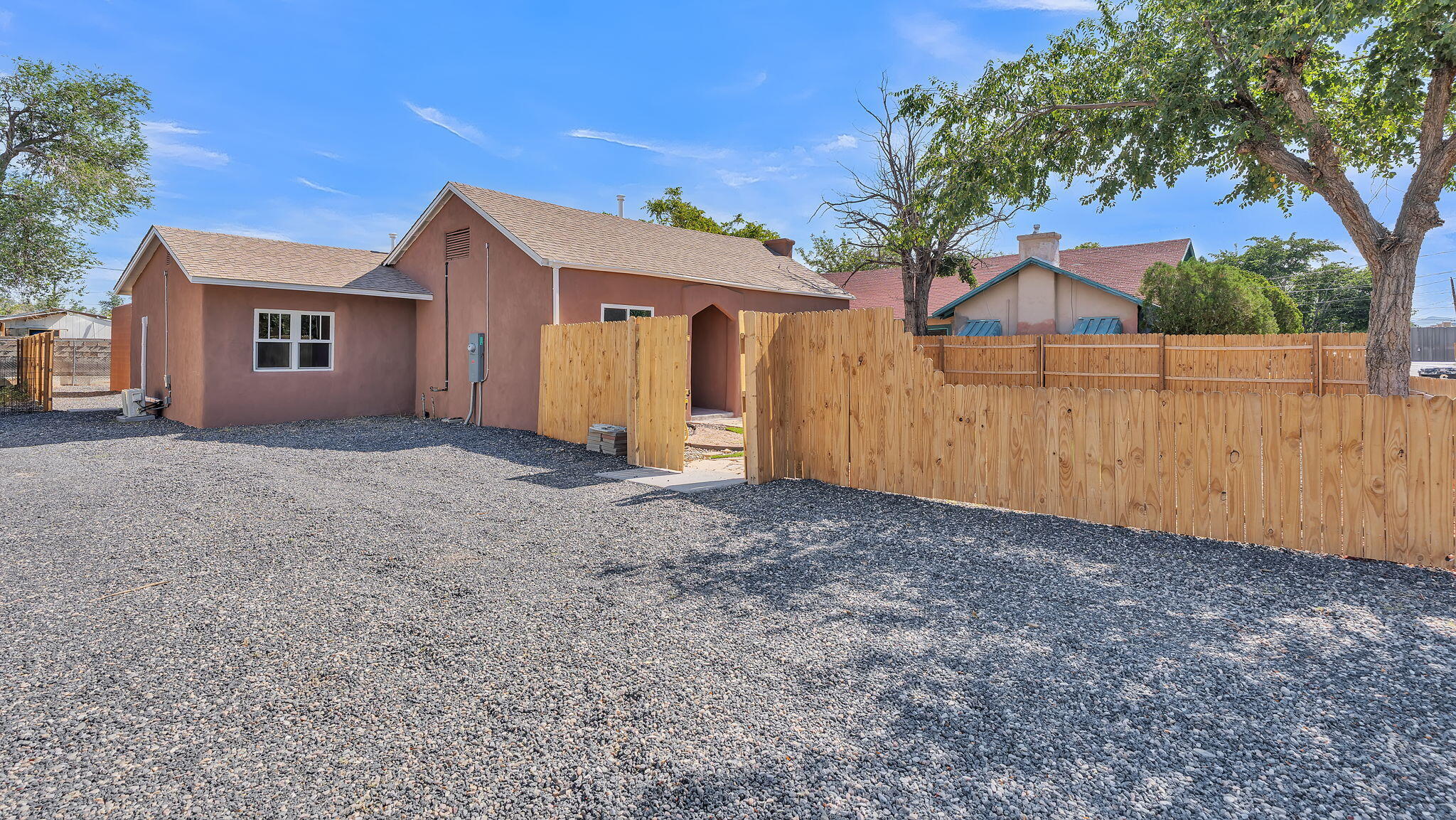 435 CORDOVA Avenue NW