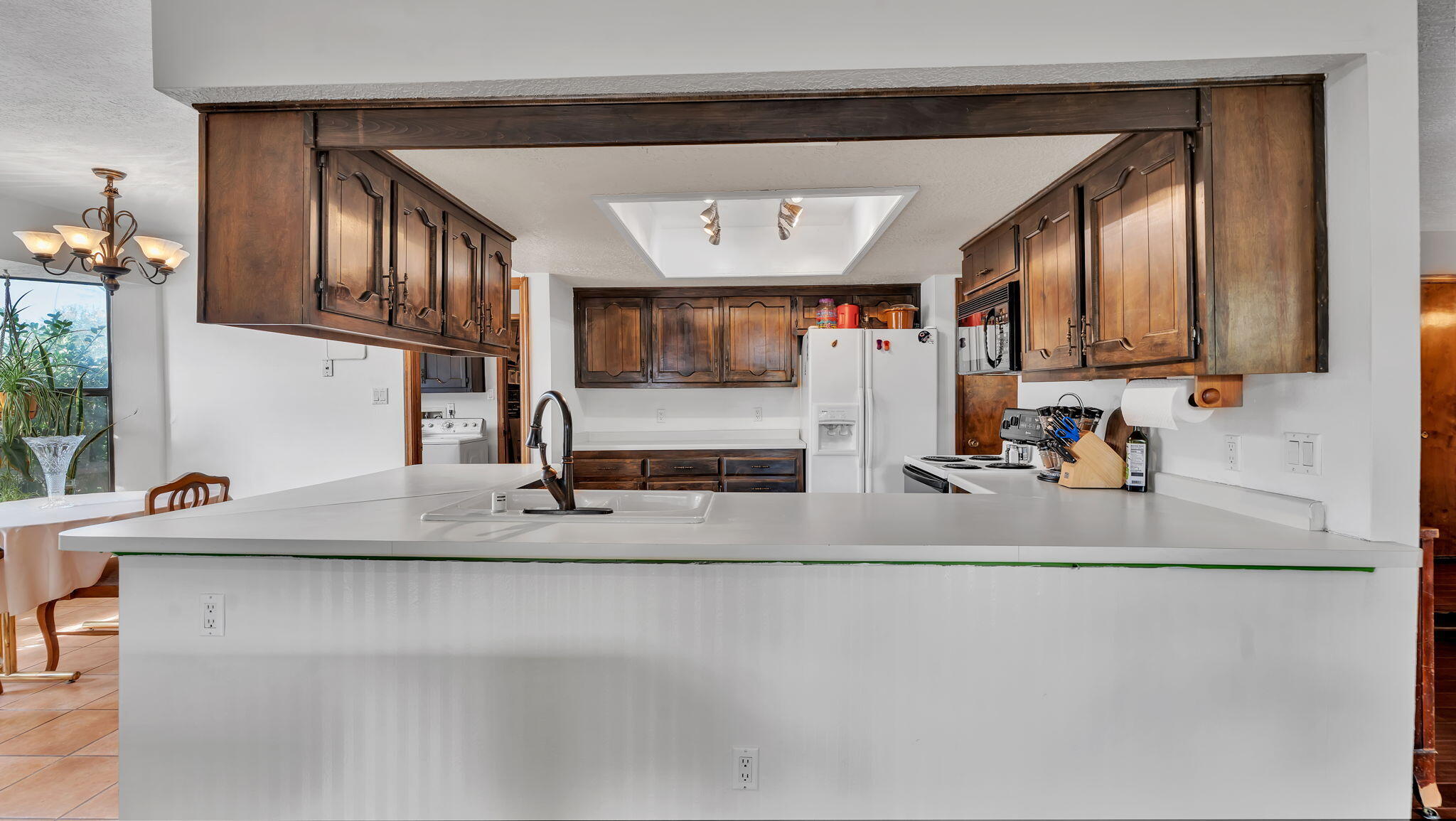 5420 THOMAS Court NE