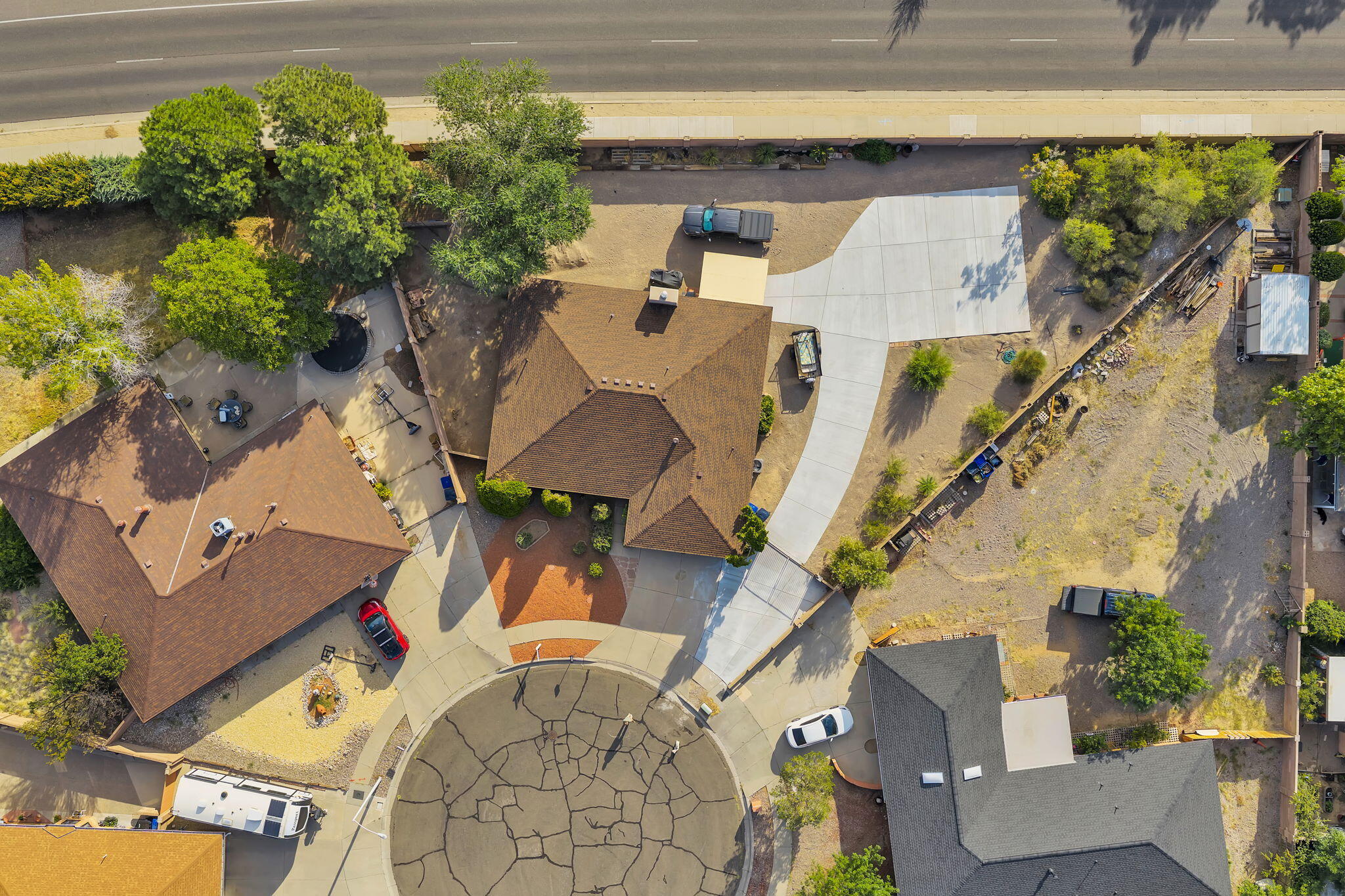 5420 THOMAS Court NE