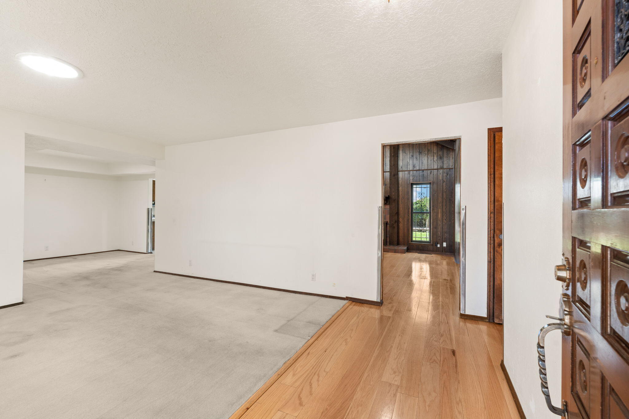 9424 AVENIDA DE LA LUNA NE