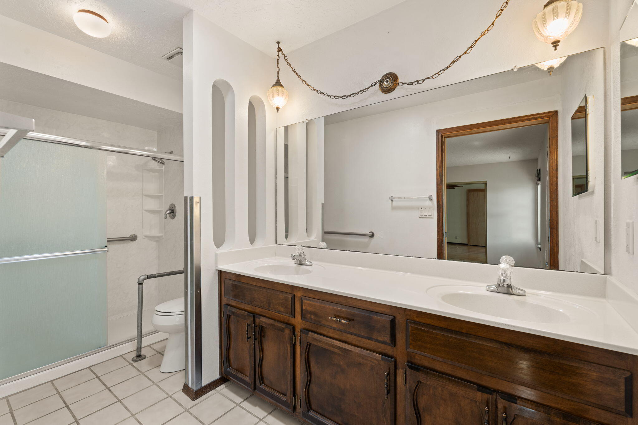 9424 AVENIDA DE LA LUNA NE