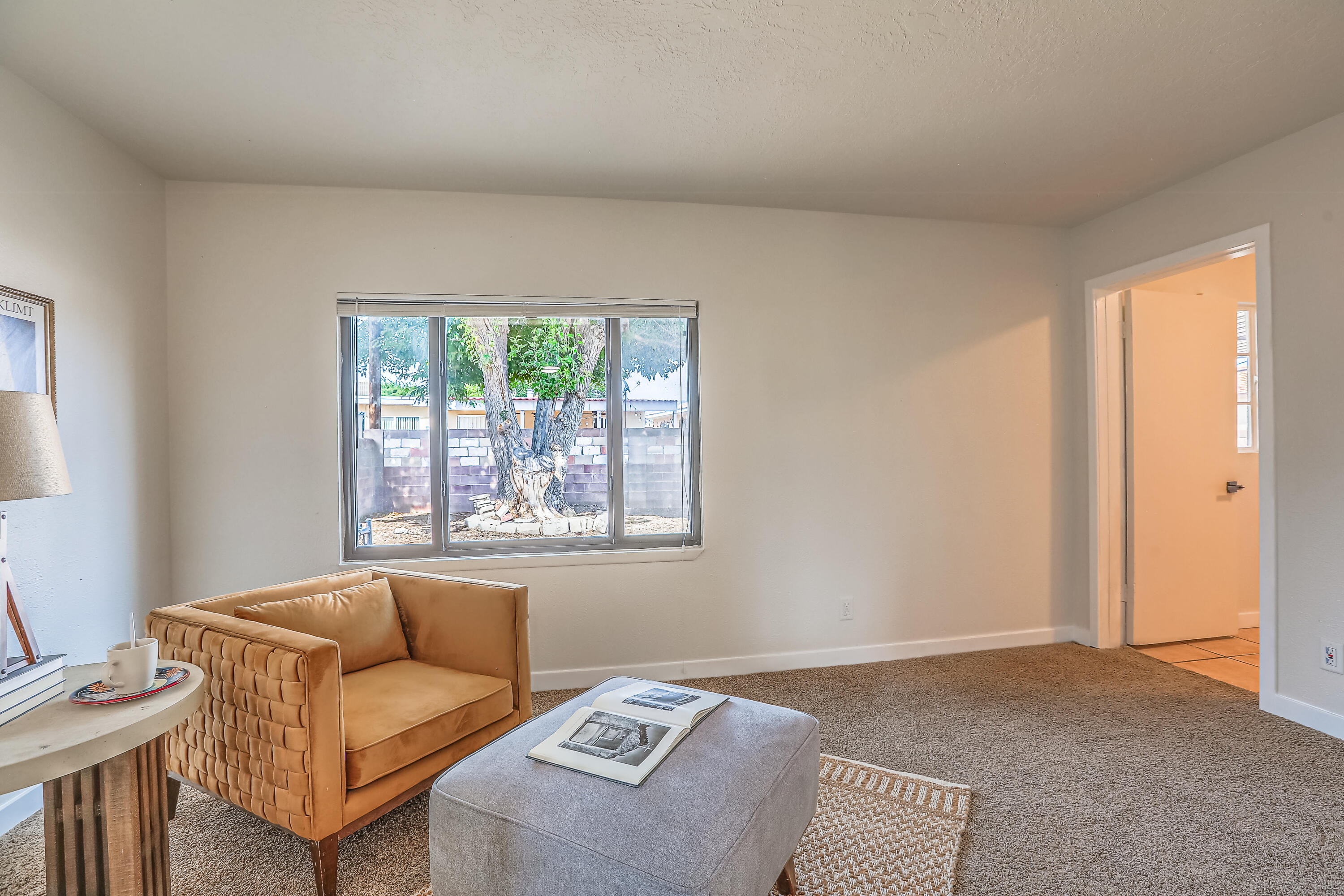 3710 JEANNE Court NE